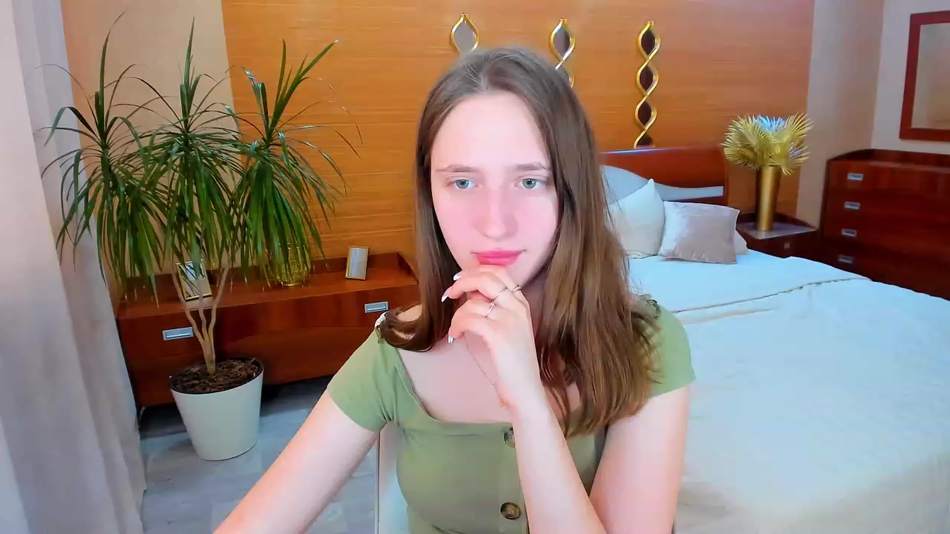Gallery image thumbnail from WittyBunnyy's myfreecams stream on, 05/25/2023, 14:43 image 17 of 20