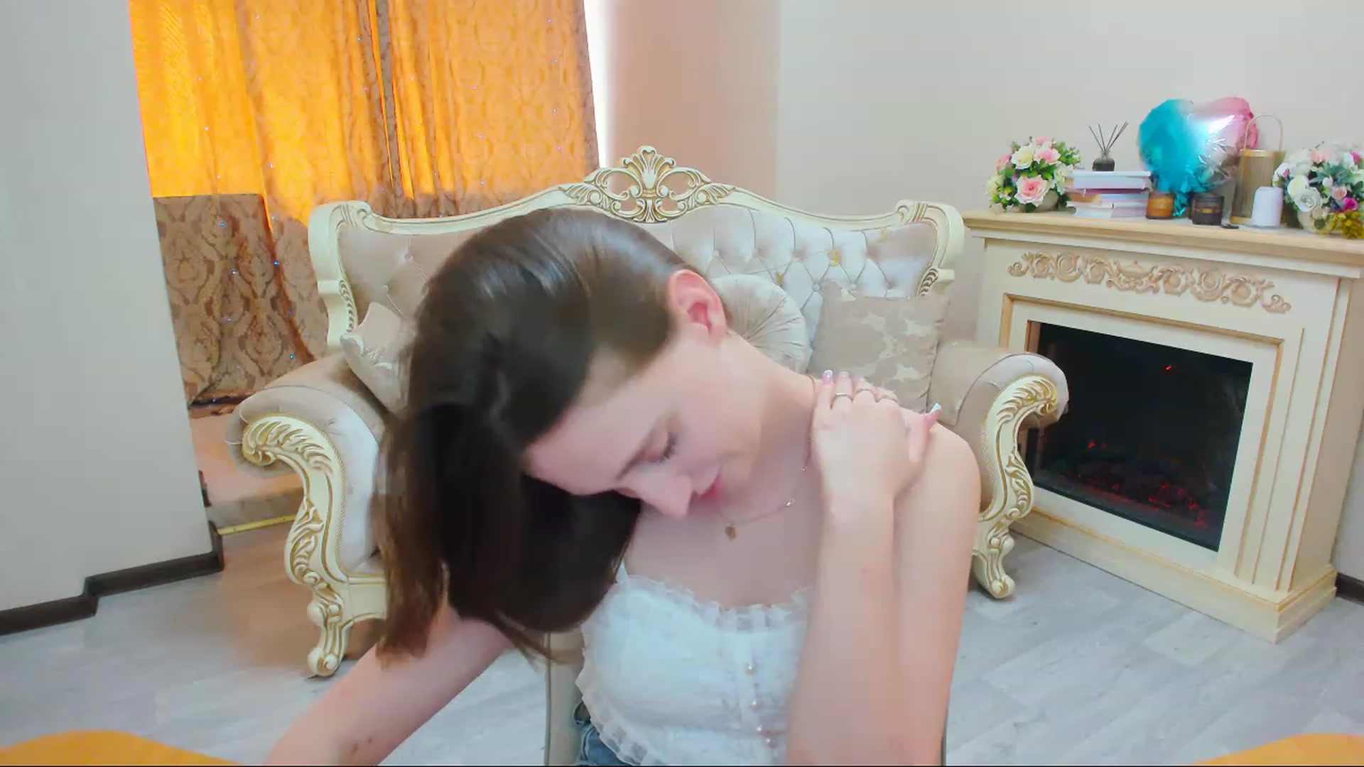 Gallery image thumbnail from WittyBunnyy's myfreecams stream on, 05/26/2023, 10:46 image 18 of 20