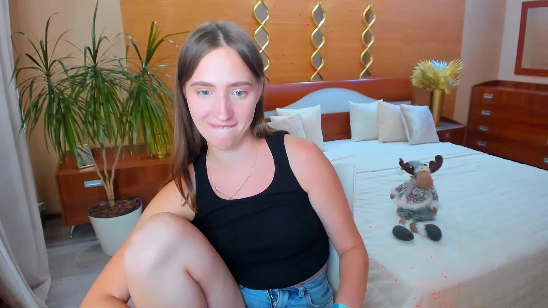Gallery image thumbnail from WittyBunnyy's myfreecams stream on, 06/06/2023, 19:42 image 9 of 20