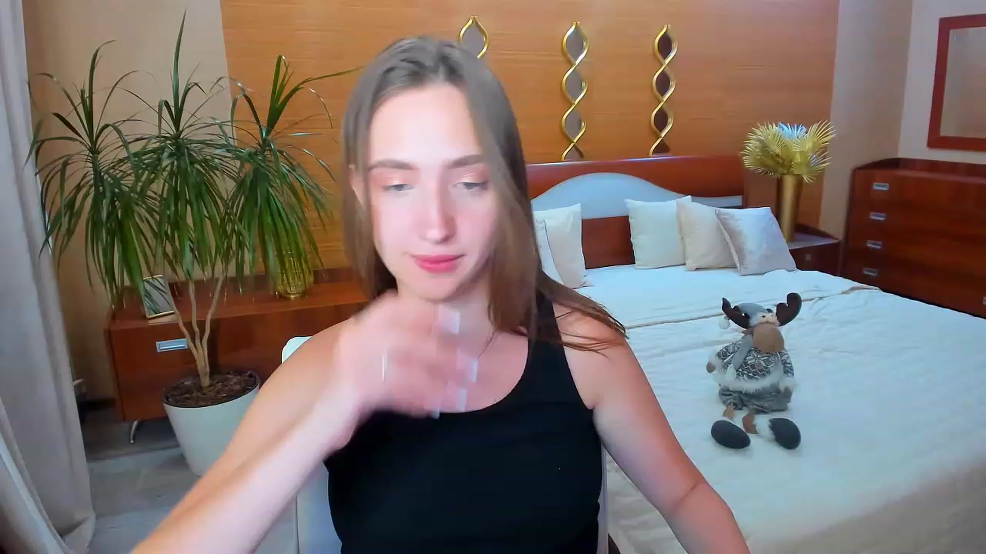 Gallery image thumbnail from WittyBunnyy's myfreecams stream on, 06/06/2023, 22:58 image 12 of 20