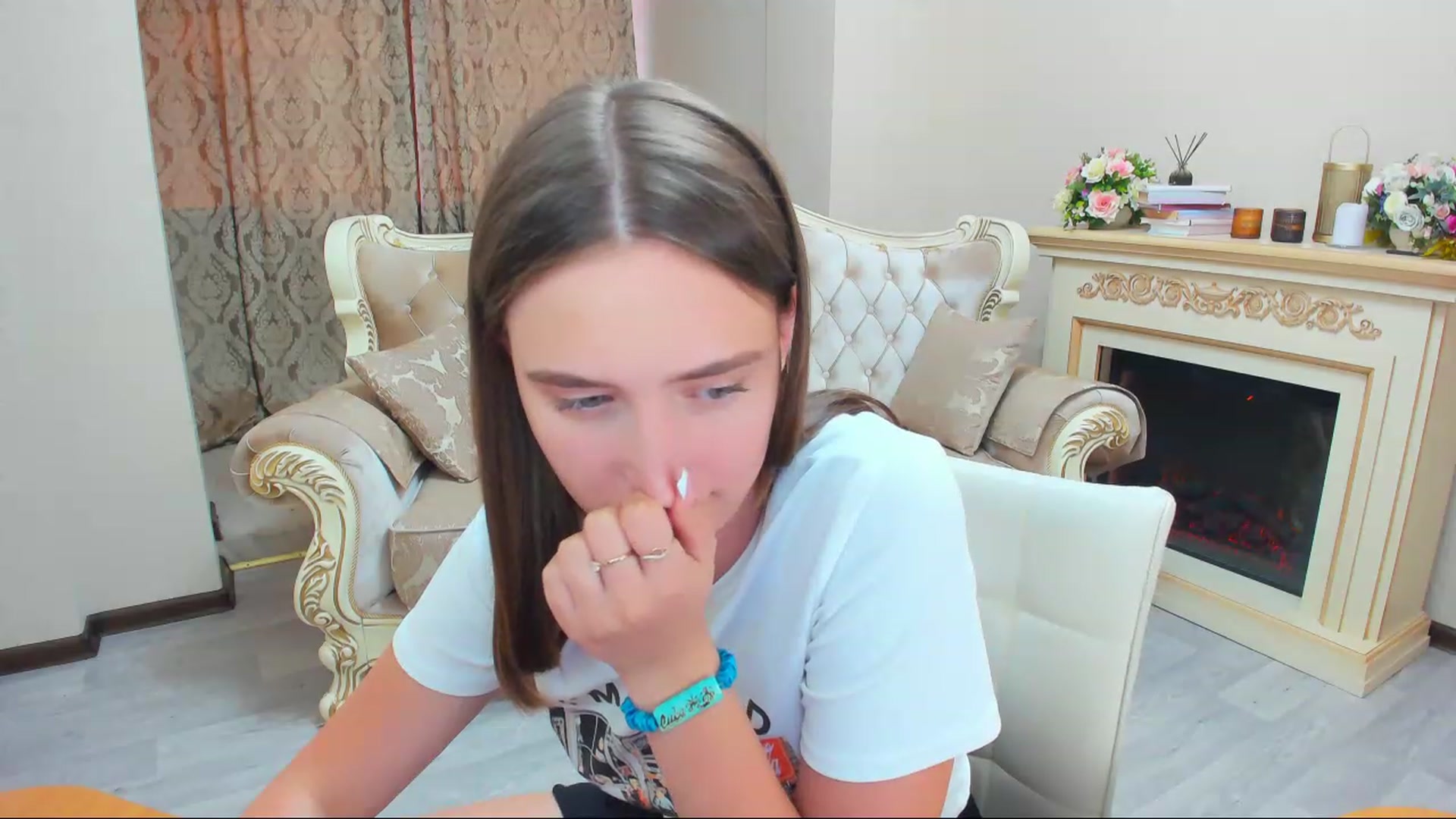Gallery image thumbnail from WittyBunnyy's myfreecams stream on, 06/07/2023, 15:45 image 19 of 20