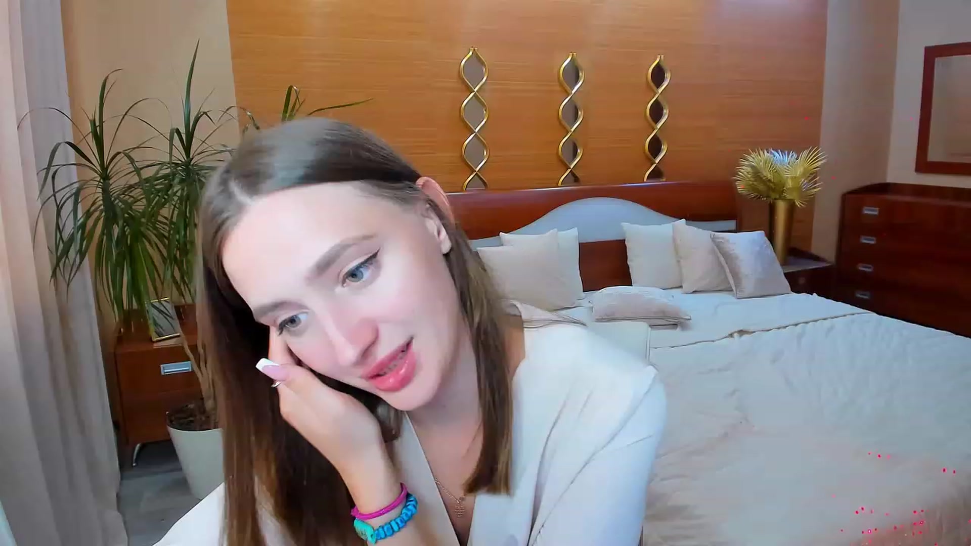 Gallery image thumbnail from WittyBunnyy's myfreecams stream on, 06/08/2023, 13:51 image 13 of 20