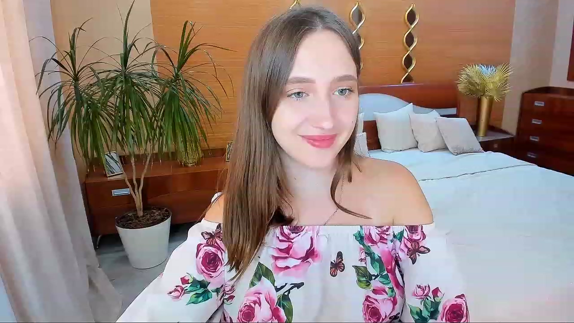 Gallery image thumbnail from WittyBunnyy's myfreecams stream on, 06/18/2023, 13:46 image 16 of 20