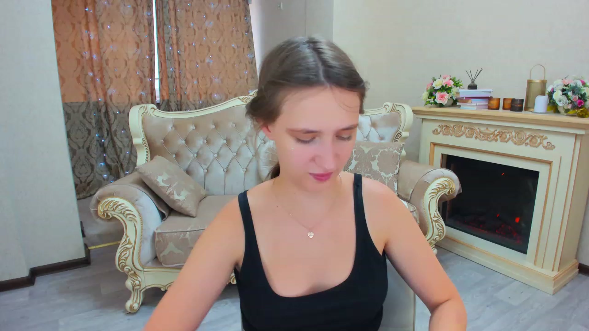 Gallery image thumbnail from WittyBunnyy's myfreecams stream on, 06/19/2023, 14:16 image 14 of 20