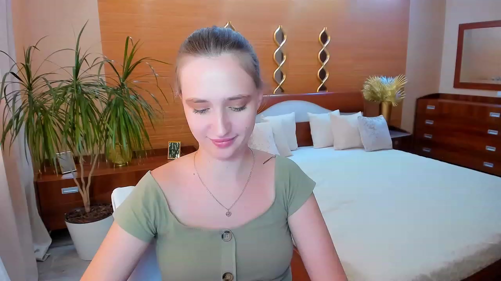 Gallery image thumbnail from WittyBunnyy's myfreecams stream on, 06/20/2023, 09:30 image 16 of 20