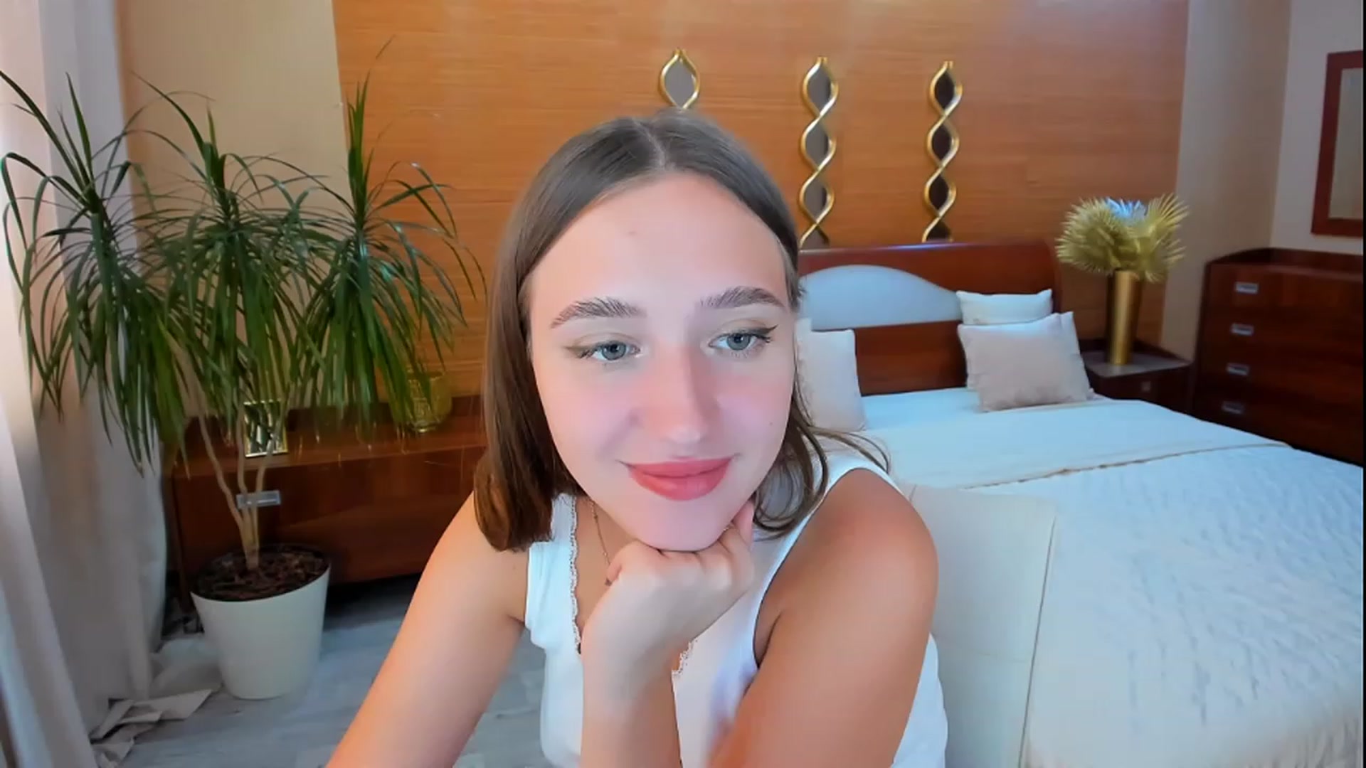 Gallery image thumbnail from WittyBunnyy's myfreecams stream on, 08/23/2023, 09:48 image 19 of 20