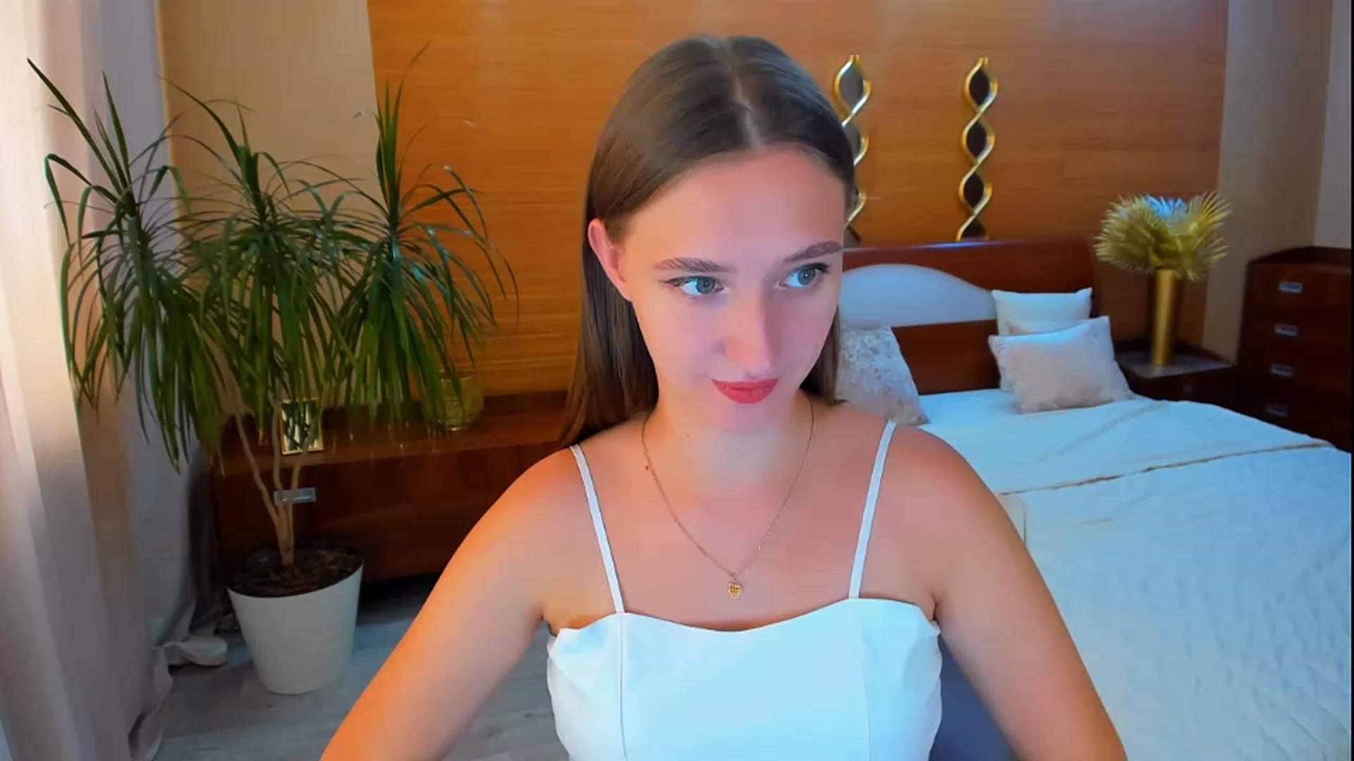 Gallery image thumbnail from WittyBunnyy's myfreecams stream on, 08/25/2023, 10:20 image 15 of 20