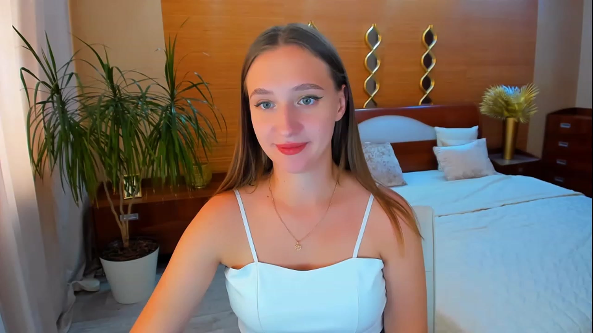 Gallery image thumbnail from WittyBunnyy's myfreecams stream on, 08/25/2023, 10:20 image 12 of 20