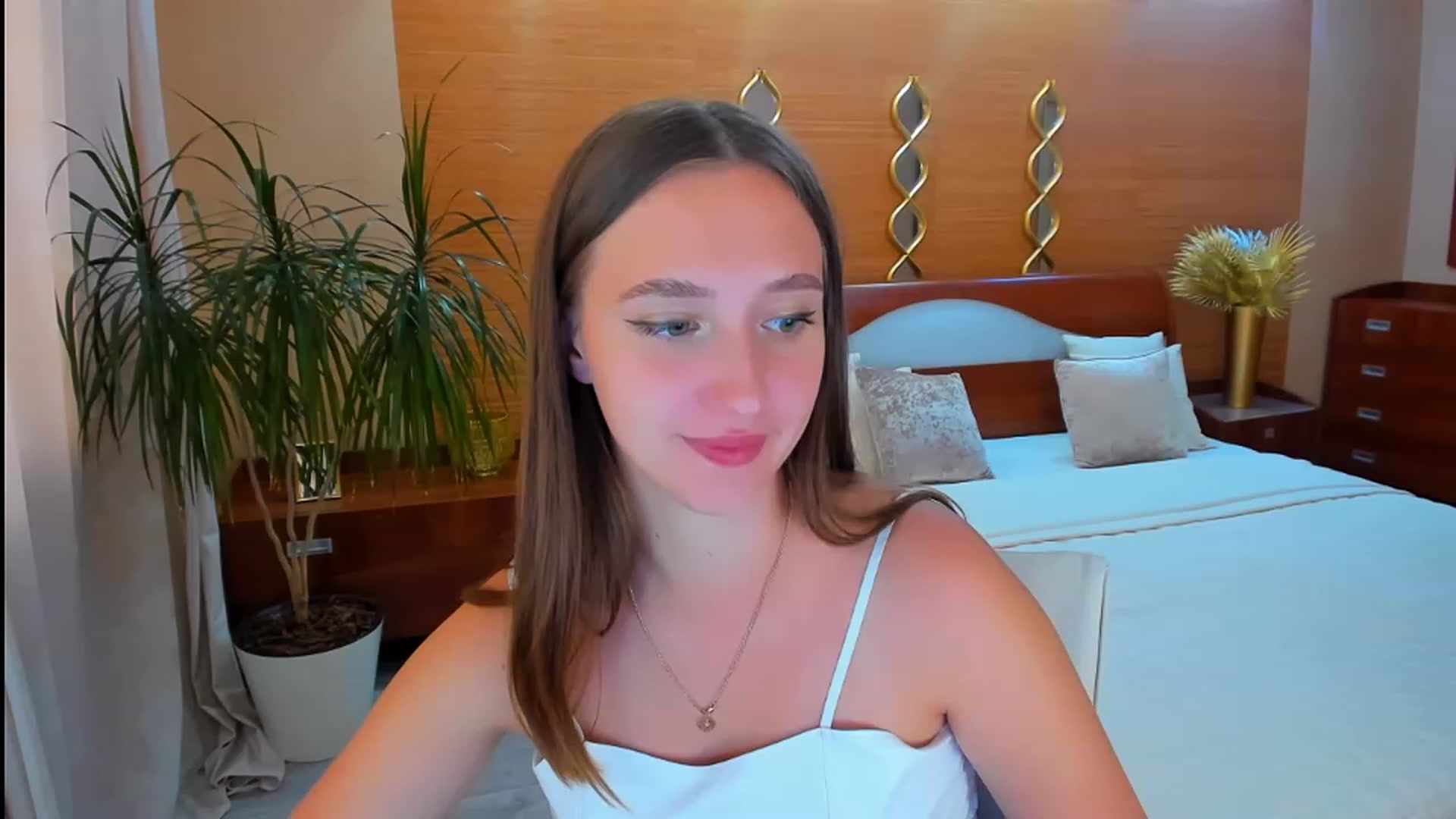 Gallery image thumbnail from WittyBunnyy's myfreecams stream on, 08/25/2023, 13:46 image 19 of 20
