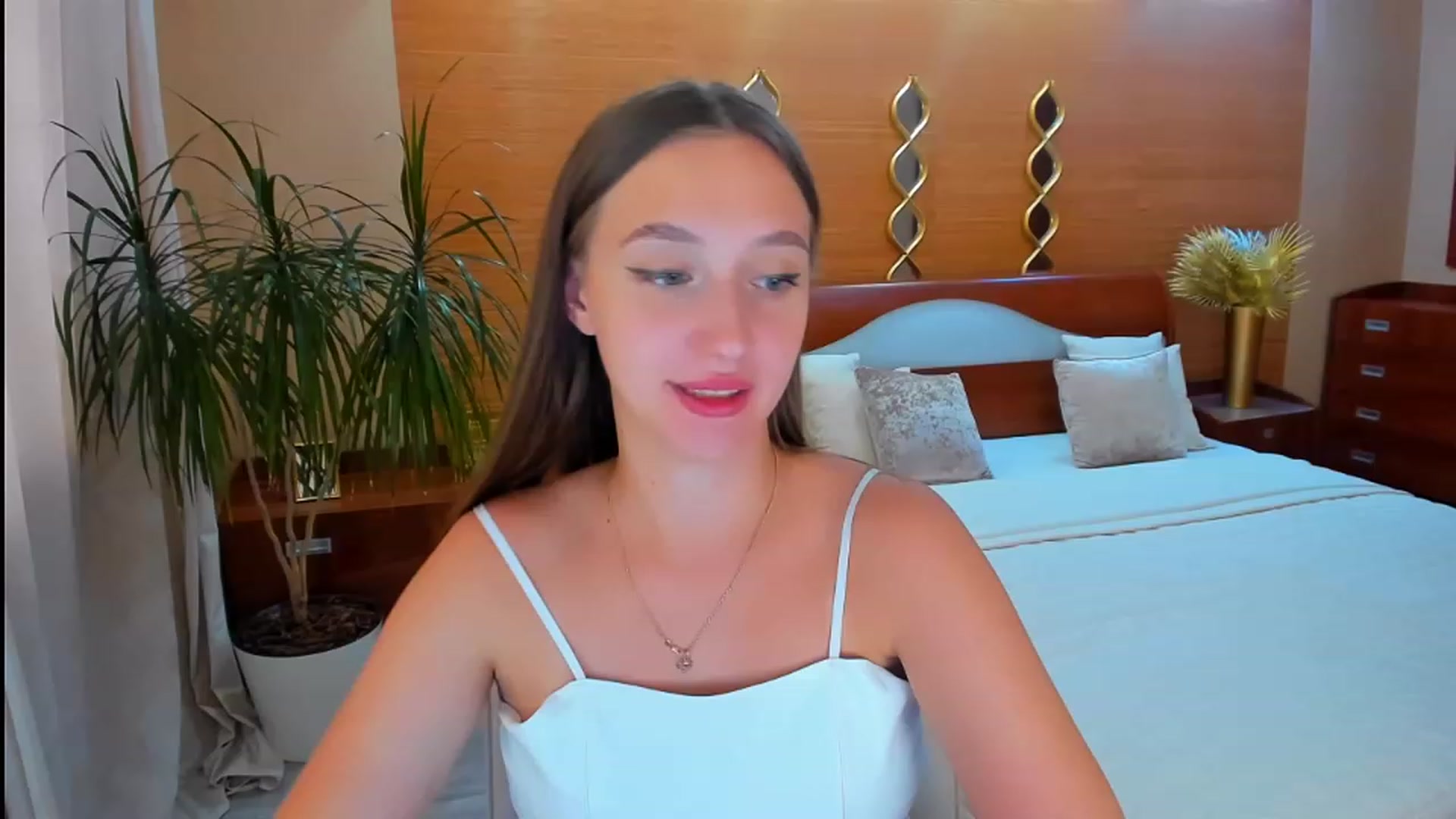 Gallery image thumbnail from WittyBunnyy's myfreecams stream on, 08/25/2023, 13:46 image 6 of 20
