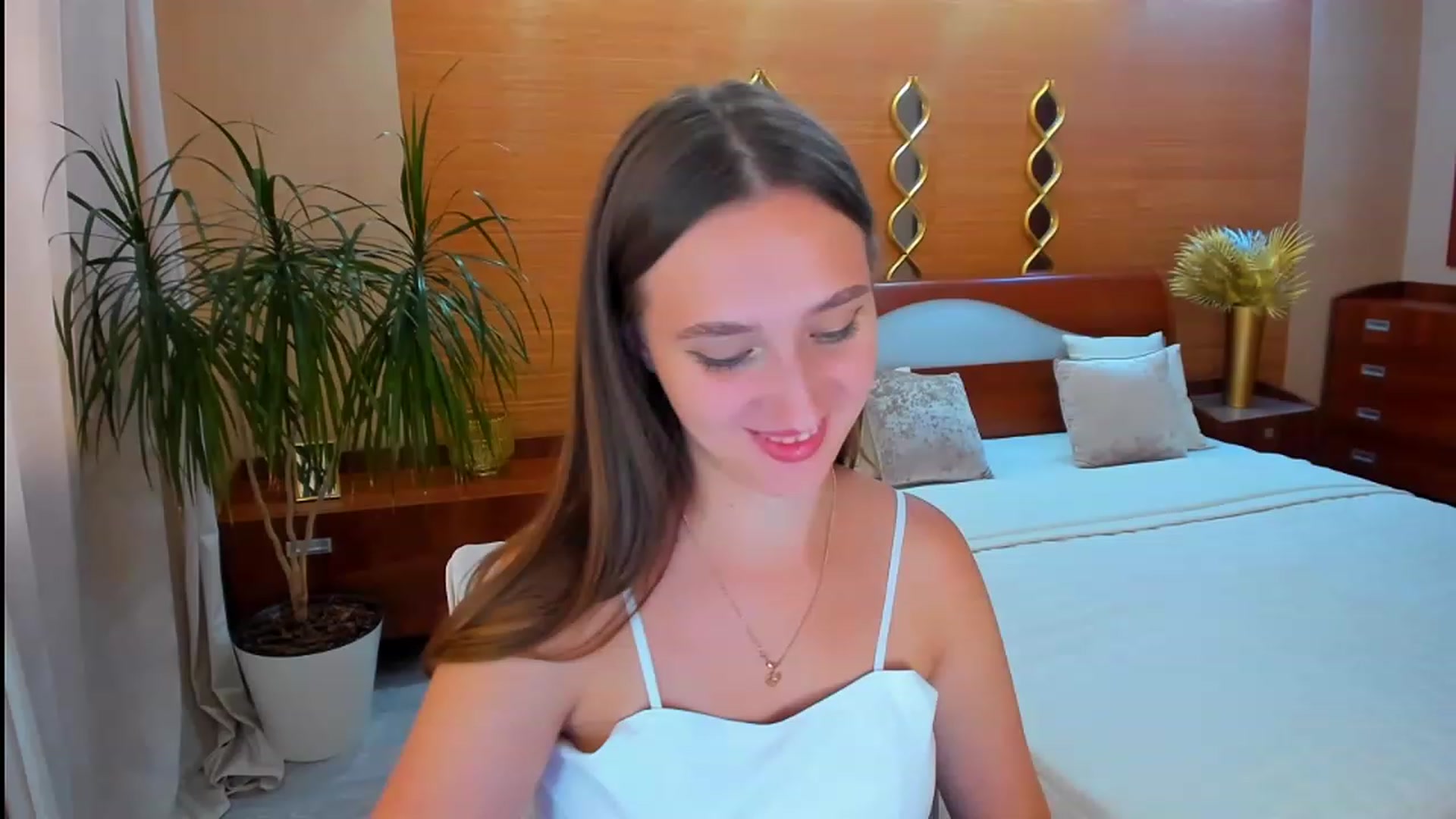 Gallery image thumbnail from WittyBunnyy's myfreecams stream on, 08/25/2023, 13:46 image 1 of 20