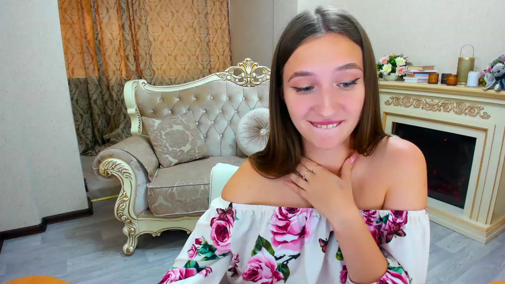 Gallery image thumbnail from WittyBunnyy's myfreecams stream on, 08/31/2023, 12:32 image 2 of 20