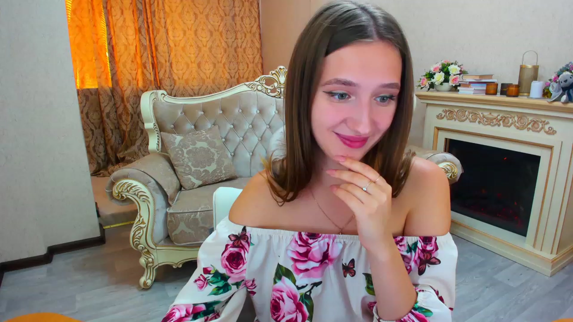 Gallery image thumbnail from WittyBunnyy's myfreecams stream on, 08/31/2023, 12:32 image 10 of 20