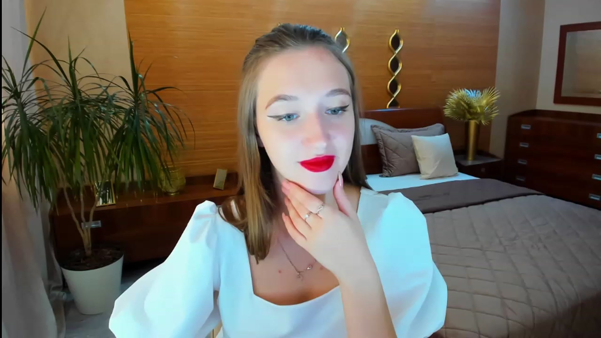 Gallery image thumbnail from WittyBunnyy's myfreecams stream on, 09/08/2023, 09:48 image 1 of 20