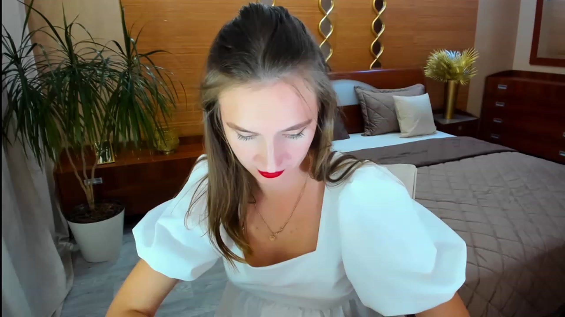 Gallery image thumbnail from WittyBunnyy's myfreecams stream on, 09/08/2023, 13:45 image 9 of 20