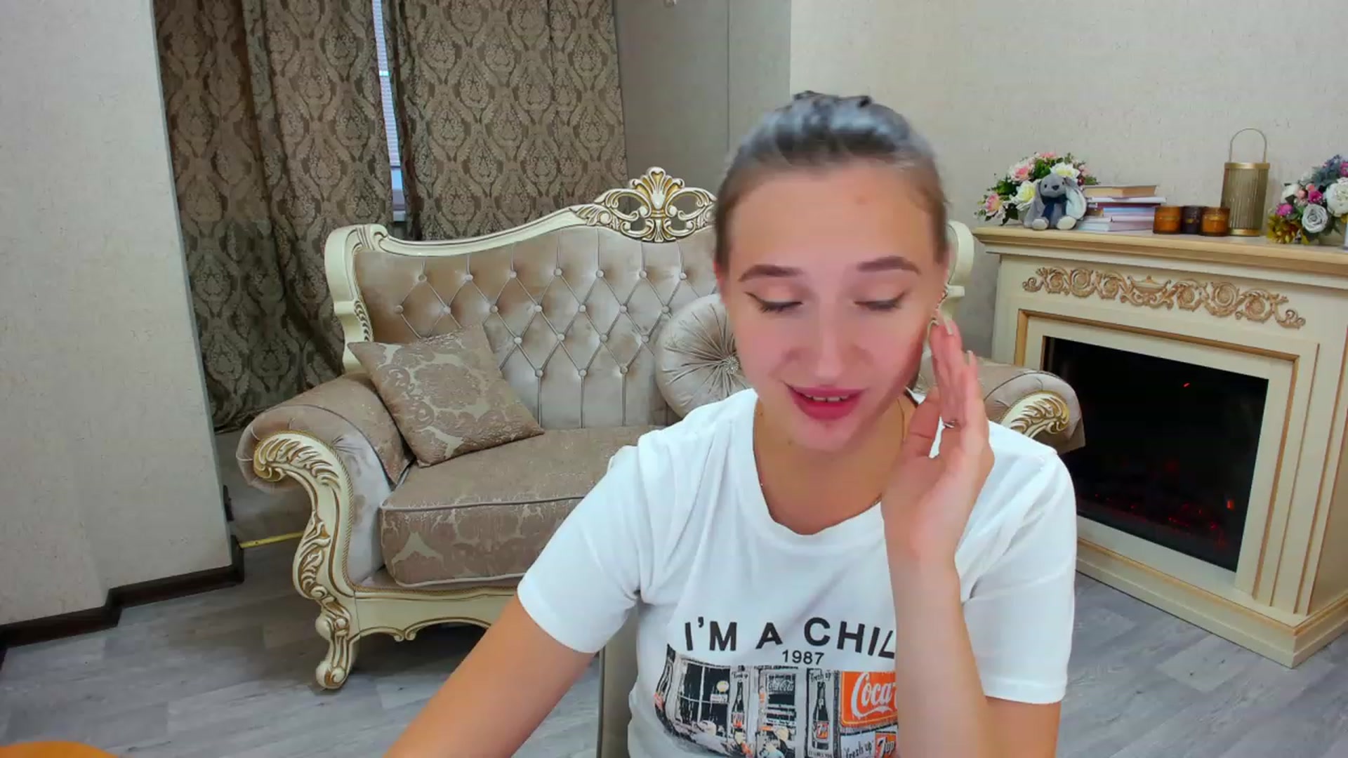 Gallery image thumbnail from WittyBunnyy's myfreecams stream on, 09/09/2023, 14:14 image 14 of 20