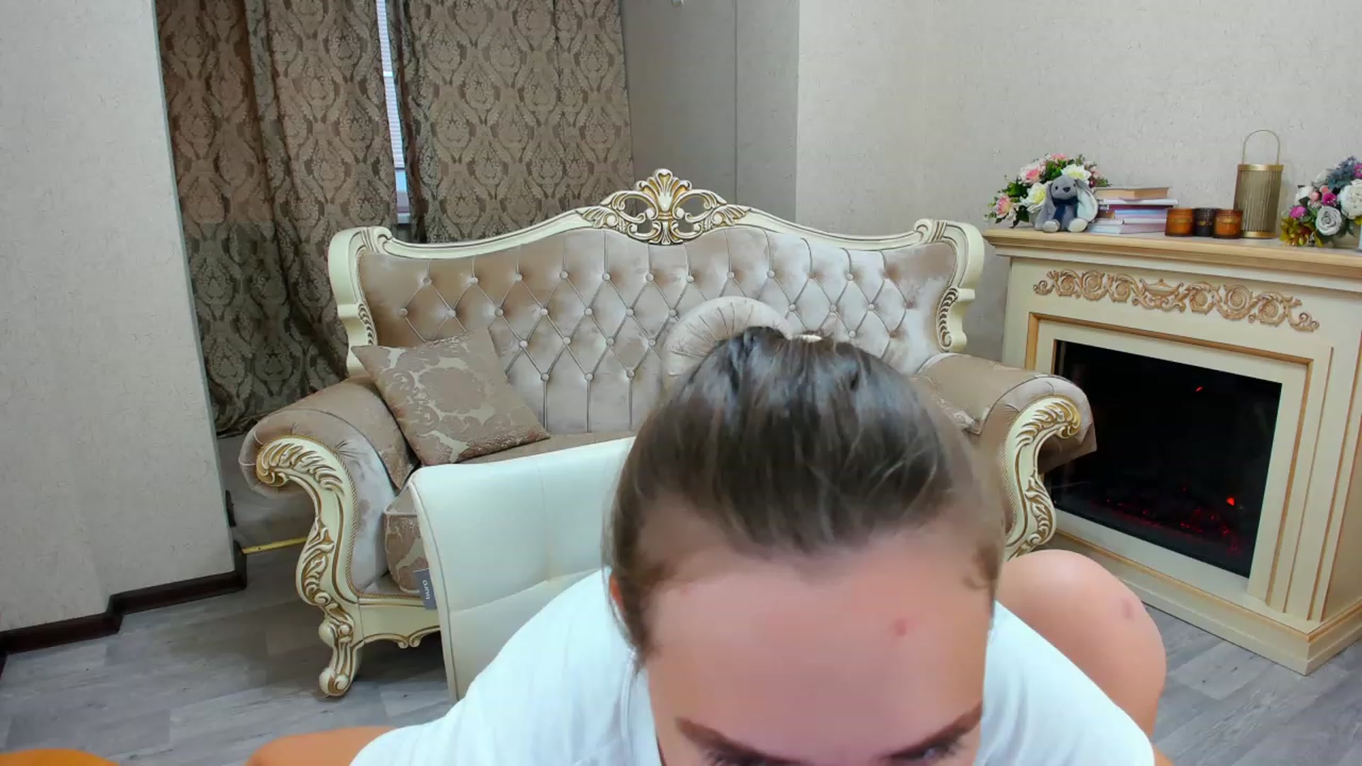 Gallery image thumbnail from WittyBunnyy's myfreecams stream on, 09/09/2023, 14:14 image 9 of 20