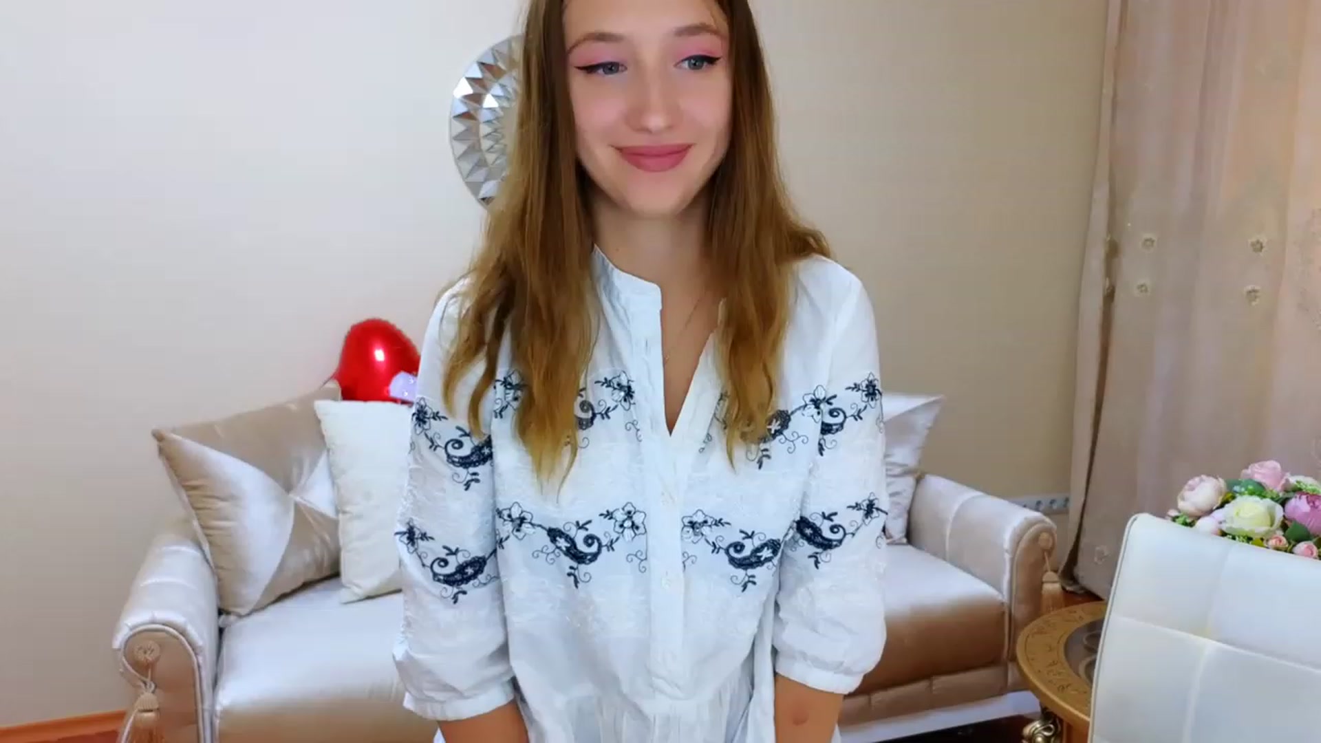 Gallery image thumbnail from WittyBunnyy's myfreecams stream on, 09/13/2023, 11:32 image 6 of 20