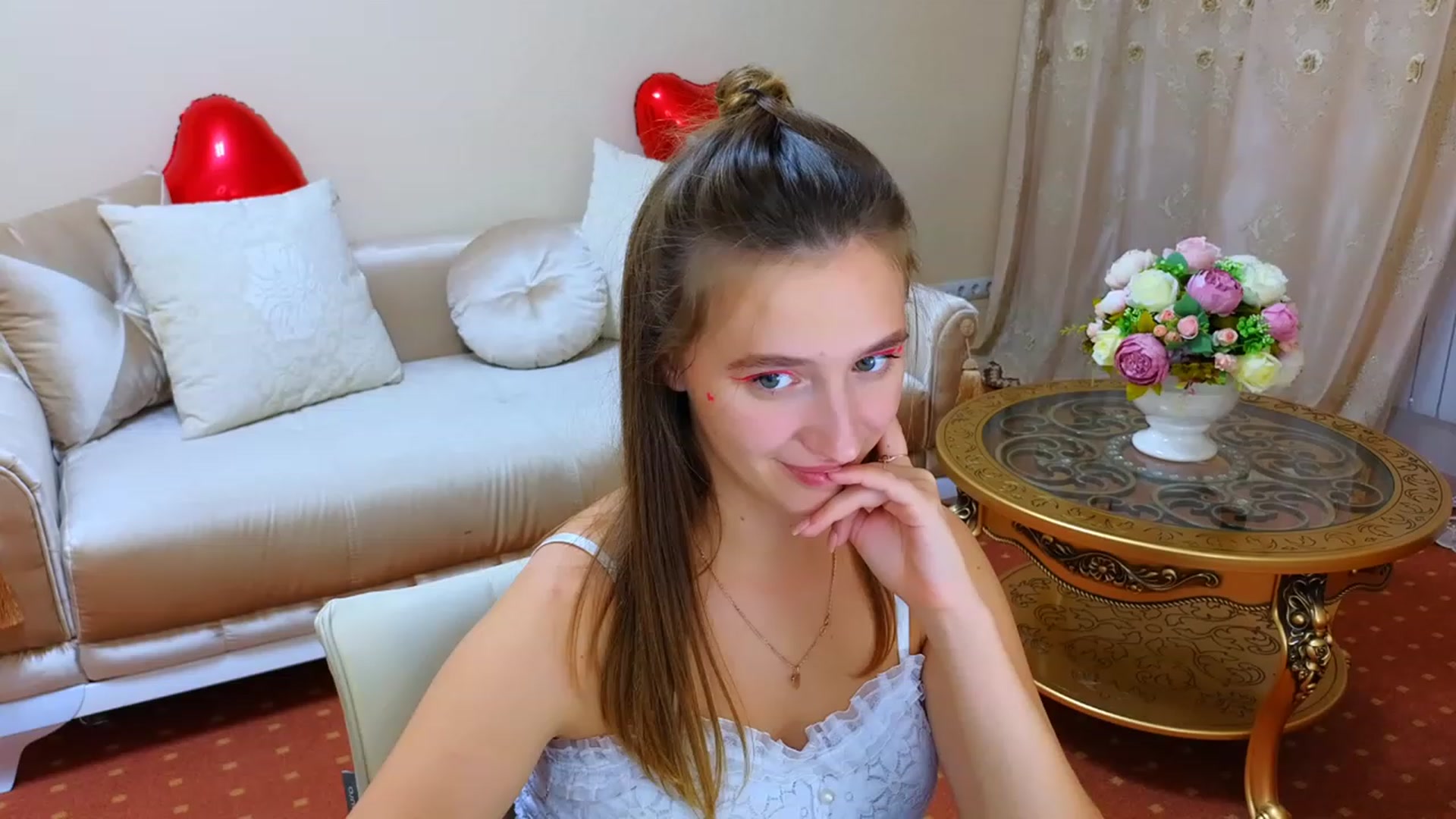 Gallery image thumbnail from WittyBunnyy's myfreecams stream on, 09/17/2023, 14:00 image 10 of 20
