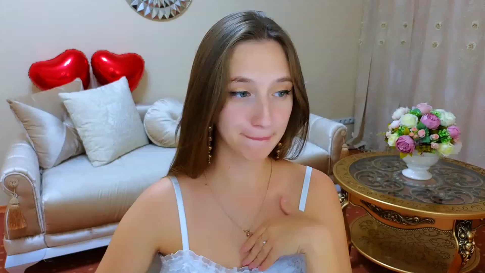 Gallery image thumbnail from WittyBunnyy's myfreecams stream on, 09/19/2023, 17:48 image 12 of 20