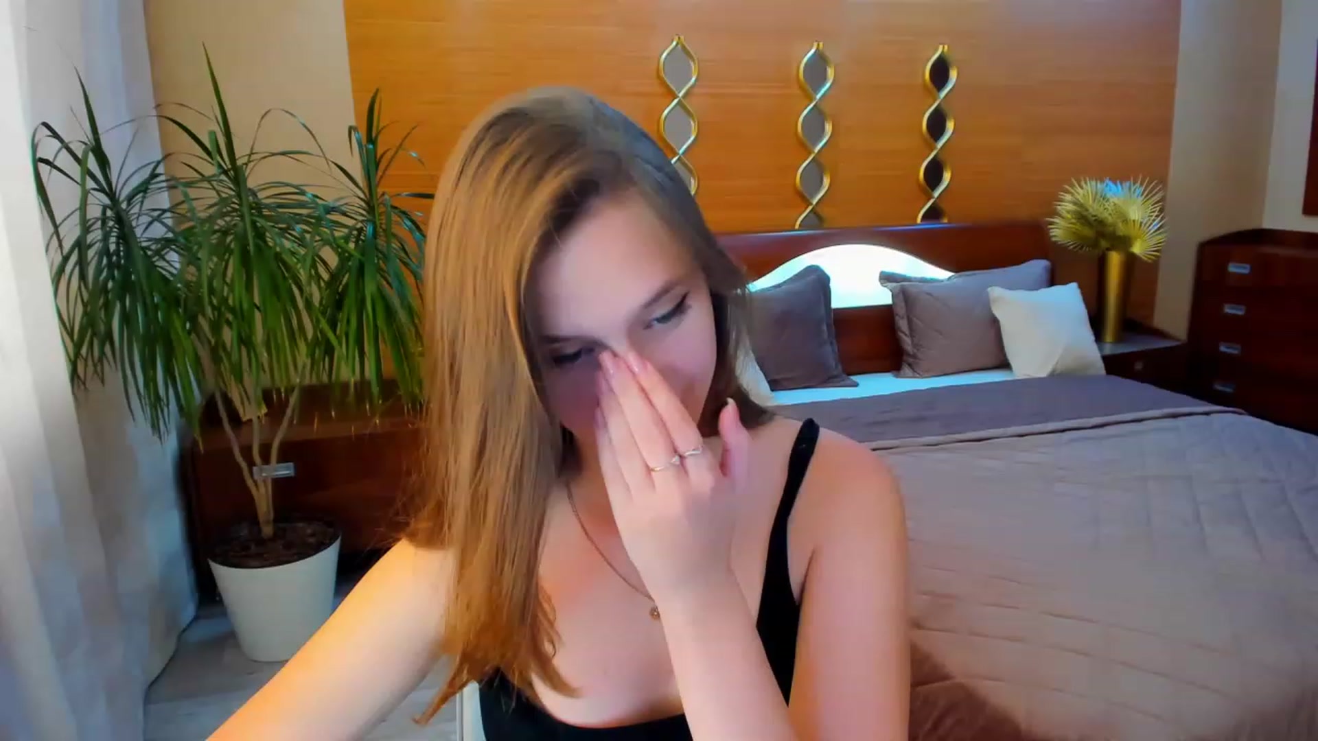Gallery image thumbnail from WittyBunnyy's myfreecams stream on, 09/26/2023, 11:06 image 9 of 20