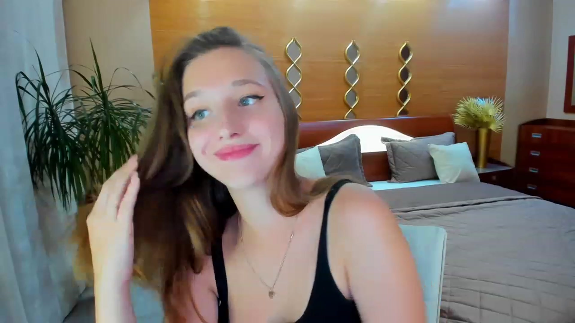 Gallery image thumbnail from WittyBunnyy's myfreecams stream on, 09/26/2023, 14:32 image 20 of 20