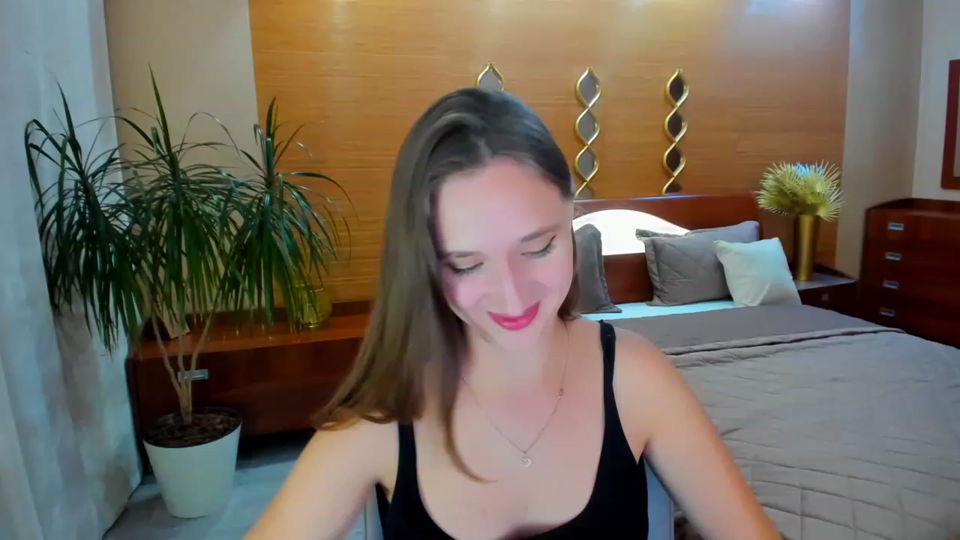 Gallery image thumbnail from WittyBunnyy's myfreecams stream on, 09/26/2023, 14:32 image 2 of 20