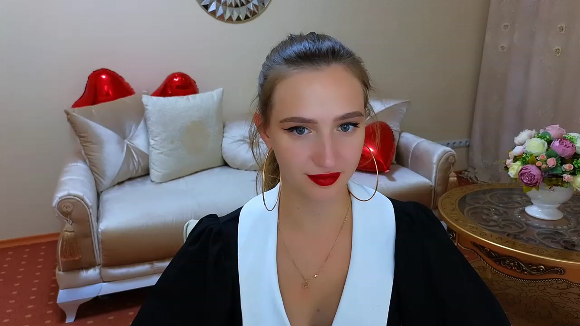 Gallery image thumbnail from WittyBunnyy's myfreecams stream on, 09/29/2023, 13:15 image 8 of 20