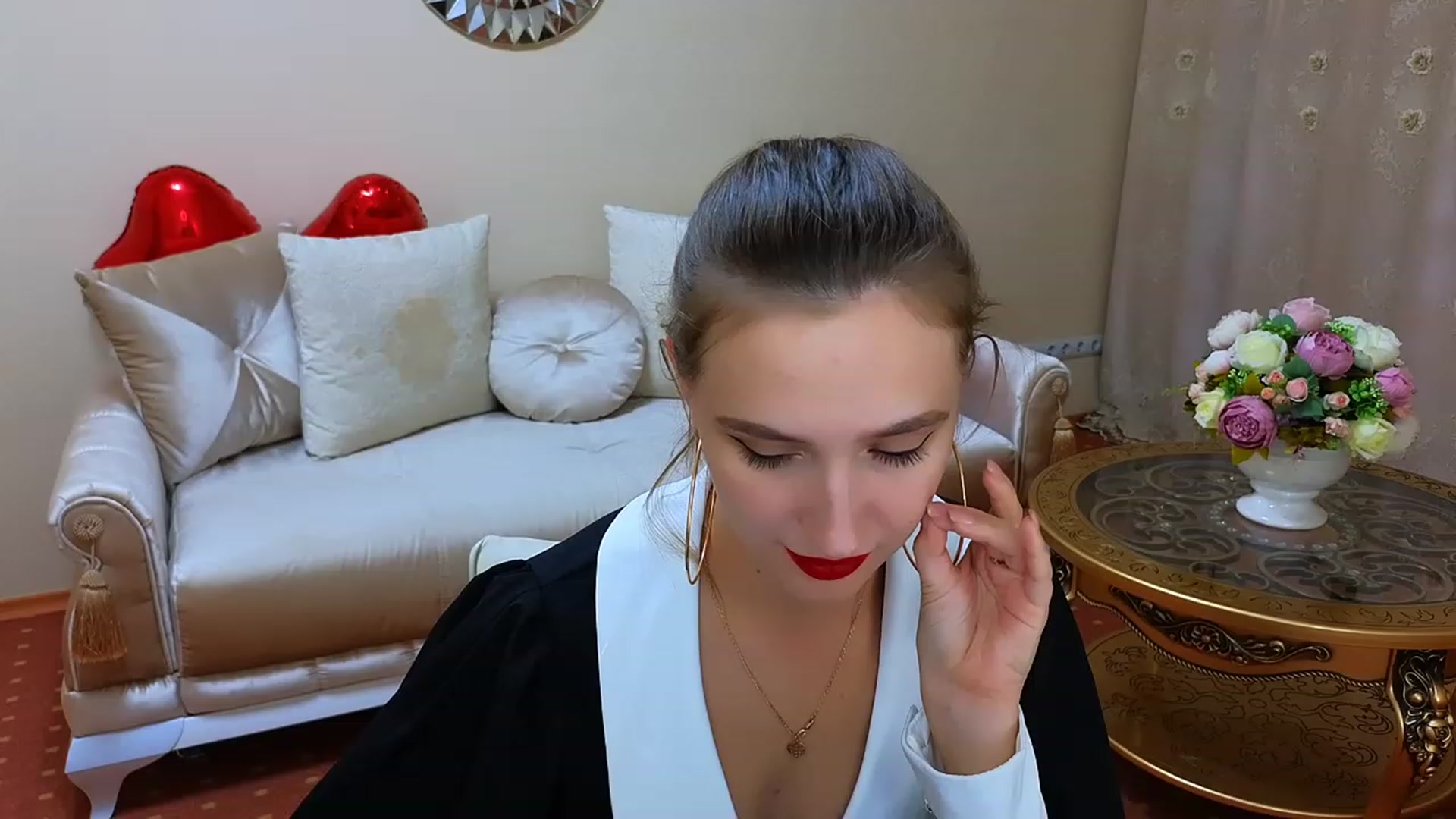 Gallery image thumbnail from WittyBunnyy's myfreecams stream on, 09/29/2023, 14:30 image 15 of 20