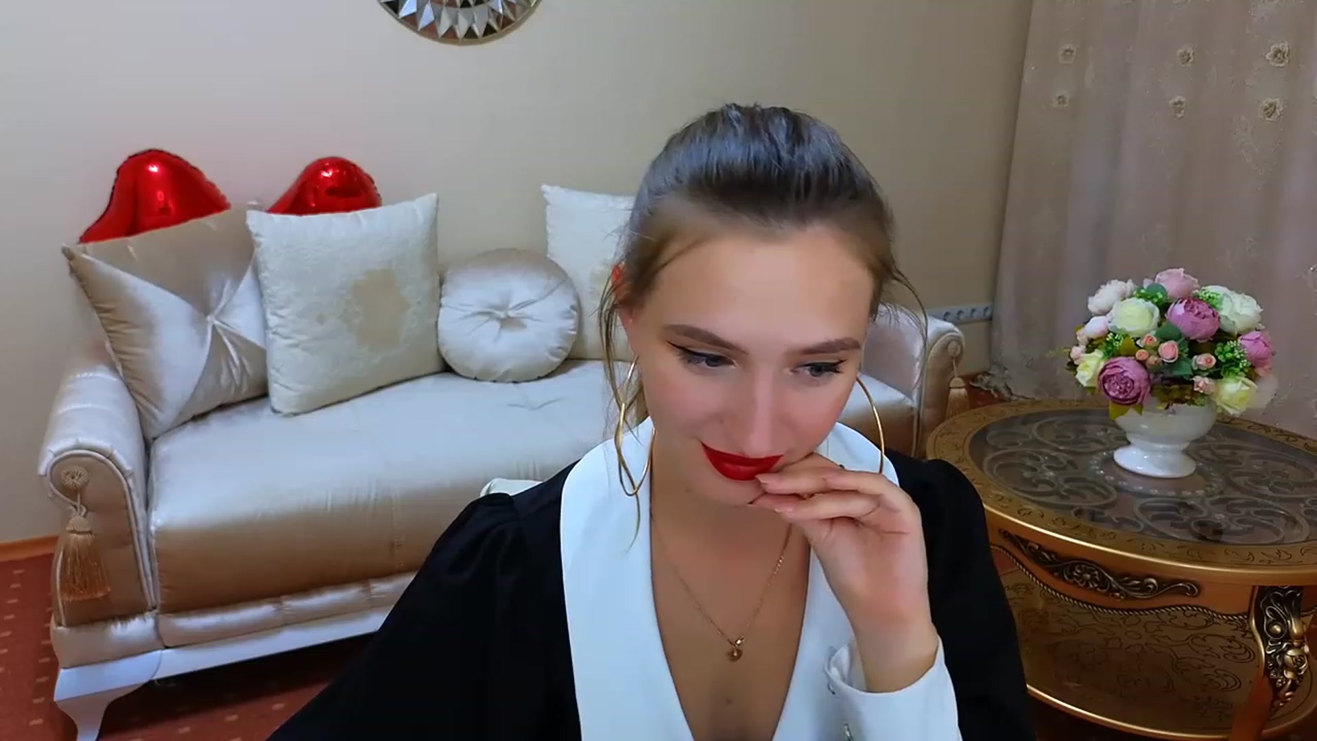 Gallery image thumbnail from WittyBunnyy's myfreecams stream on, 09/29/2023, 15:06 image 16 of 20