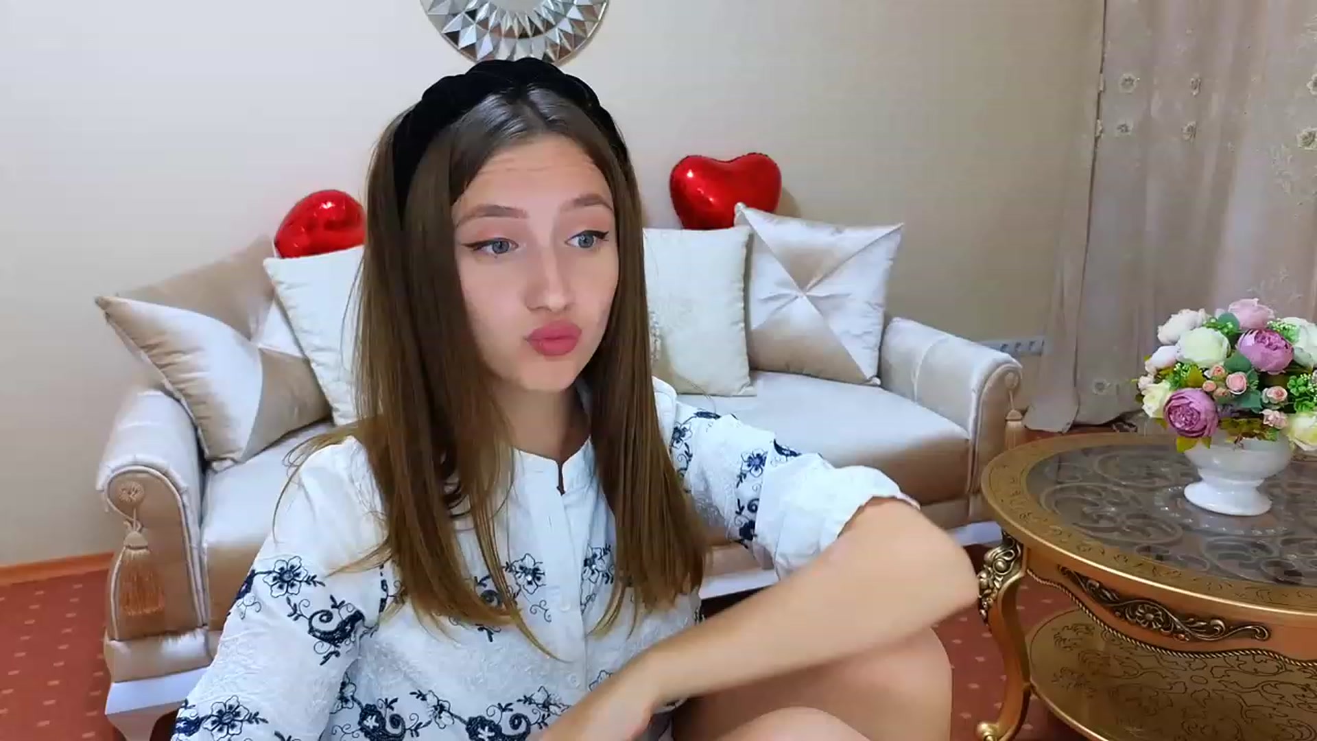 Gallery image thumbnail from WittyBunnyy's myfreecams stream on, 10/02/2023, 13:53 image 19 of 20