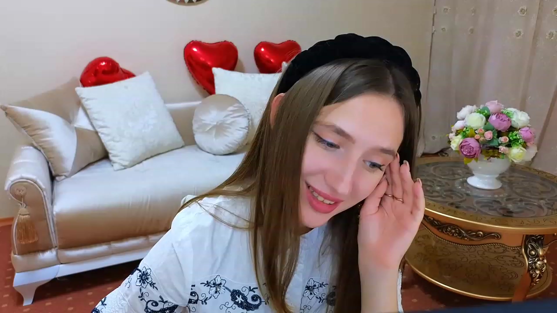 Gallery image thumbnail from WittyBunnyy's myfreecams stream on, 10/02/2023, 15:44 image 7 of 20