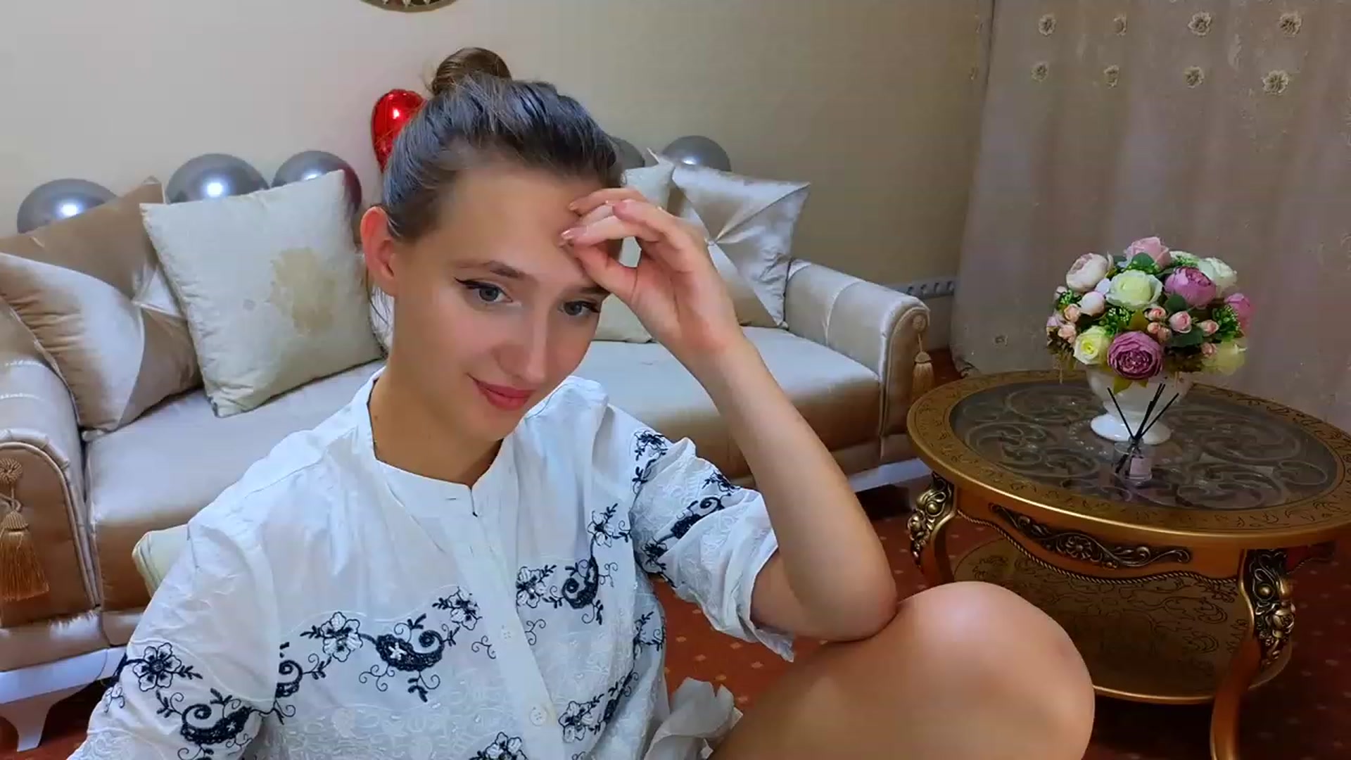 Gallery image thumbnail from WittyBunnyy's myfreecams stream on, 10/10/2023, 17:21 image 8 of 20