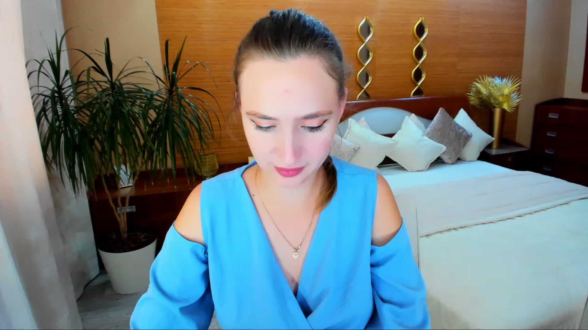 Gallery image thumbnail from WittyBunnyy's myfreecams stream on, 10/11/2023, 09:46 image 19 of 20