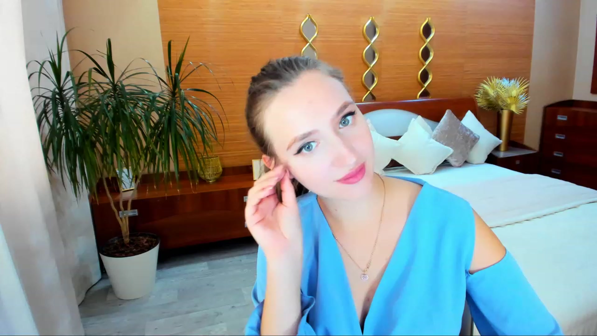 Gallery image thumbnail from WittyBunnyy's myfreecams stream on, 10/11/2023, 09:46 image 1 of 20