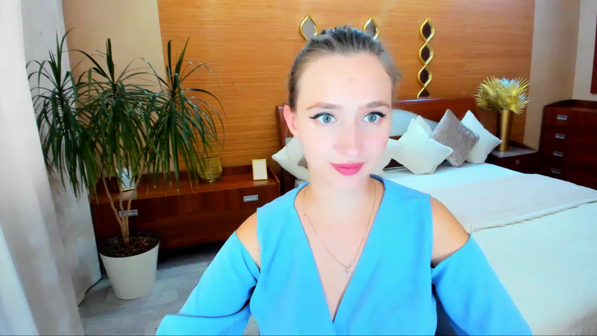 Gallery image thumbnail from WittyBunnyy's myfreecams stream on, 10/11/2023, 09:46 image 10 of 20