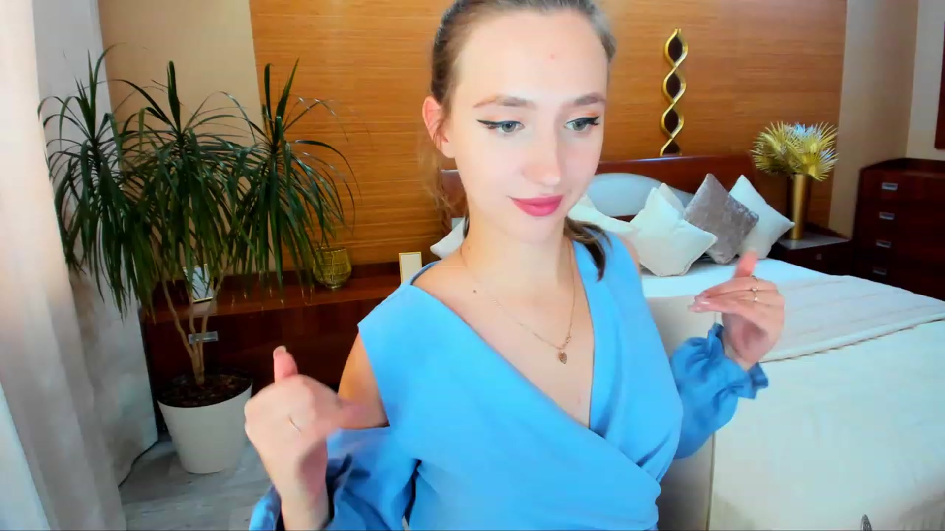 Gallery image thumbnail from WittyBunnyy's myfreecams stream on, 10/11/2023, 09:46 image 5 of 20