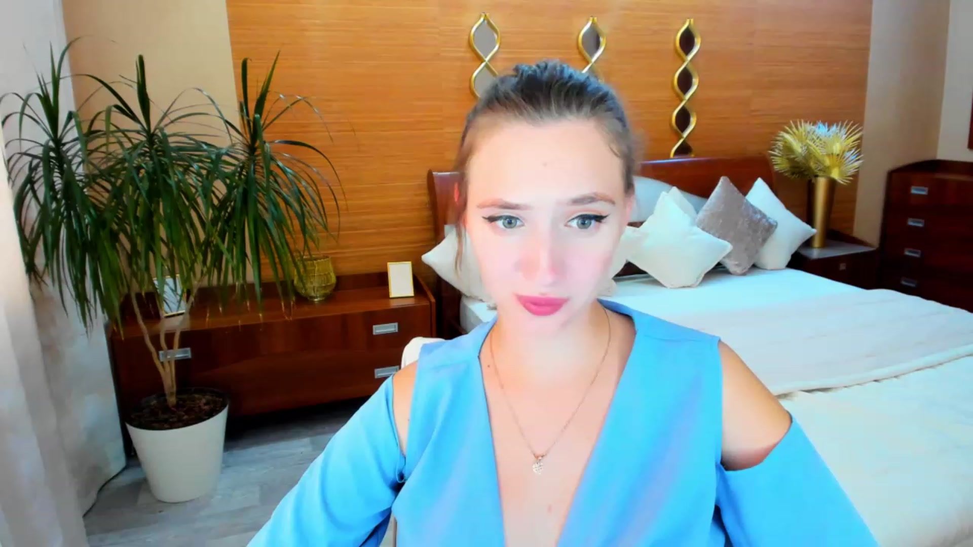 Gallery image thumbnail from WittyBunnyy's myfreecams stream on, 10/11/2023, 11:10 image 13 of 20