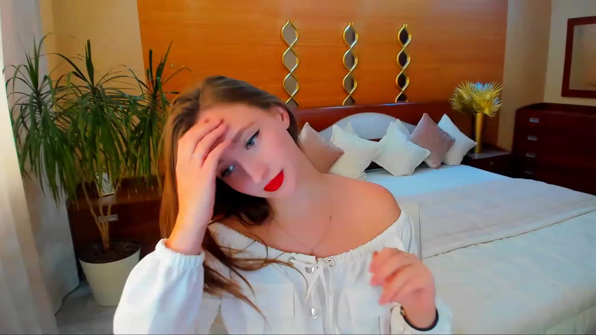 Gallery image thumbnail from WittyBunnyy's myfreecams stream on, 10/12/2023, 10:36 image 5 of 20