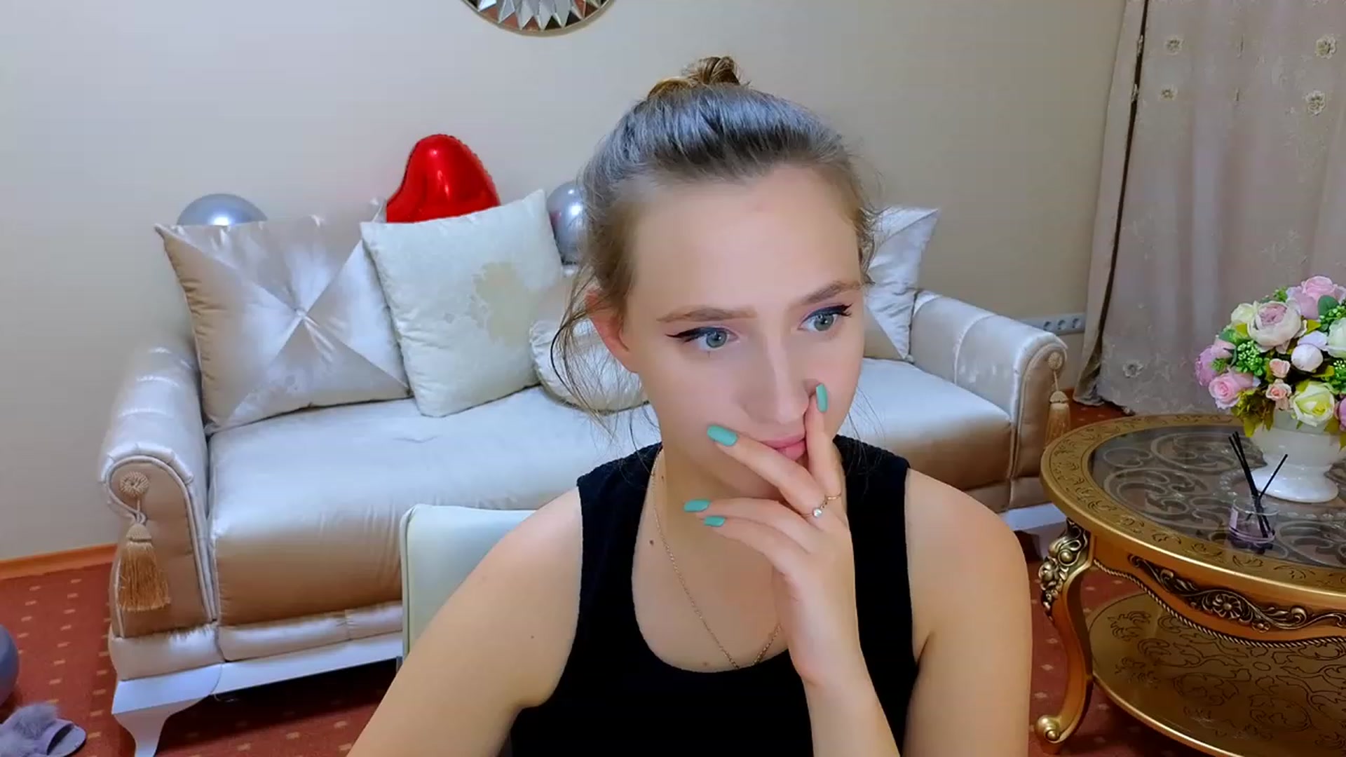 Gallery image thumbnail from WittyBunnyy's myfreecams stream on, 10/18/2023, 14:07 image 18 of 20