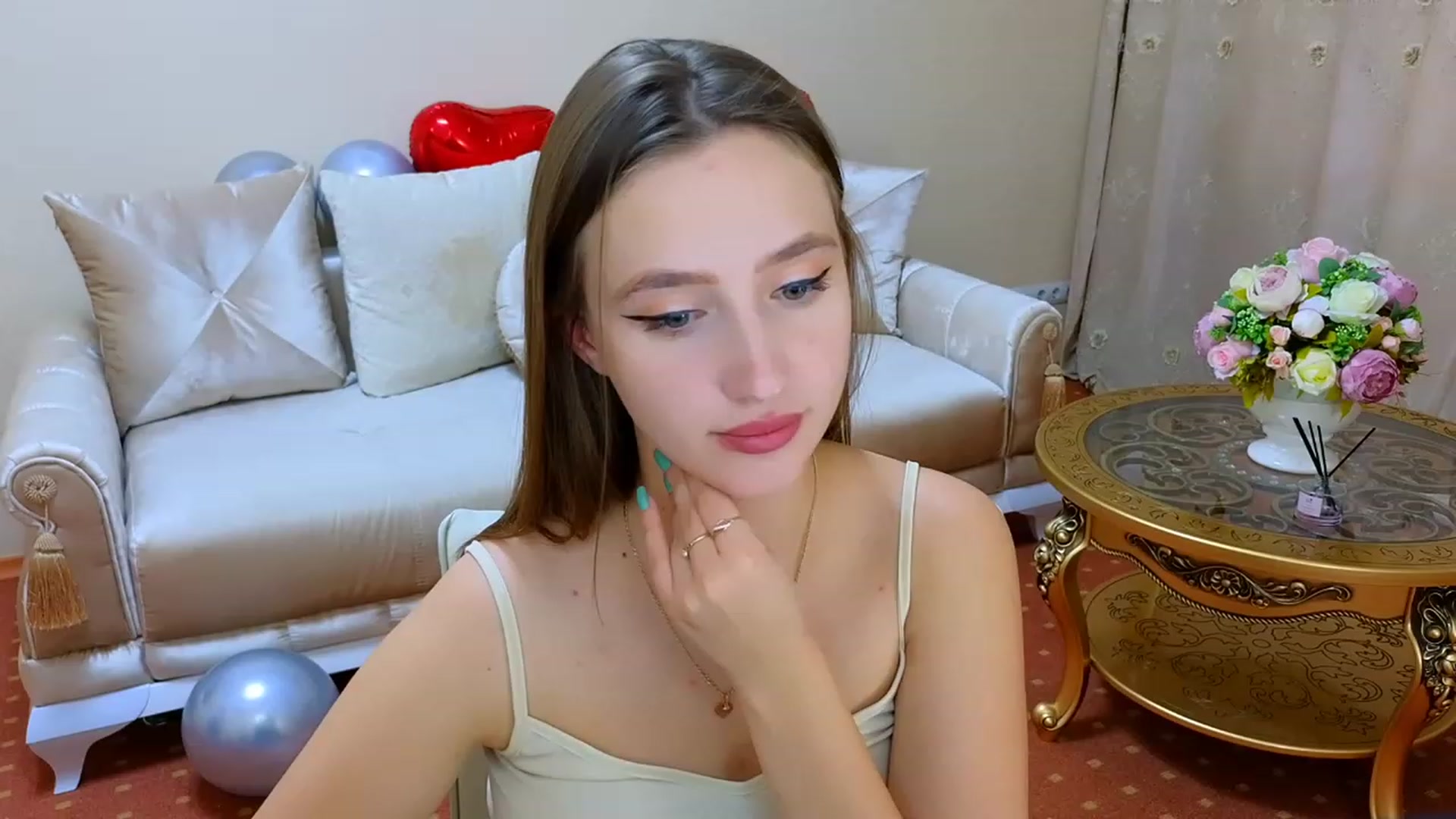 Gallery image thumbnail from WittyBunnyy's myfreecams stream on, 10/19/2023, 11:16 image 3 of 20