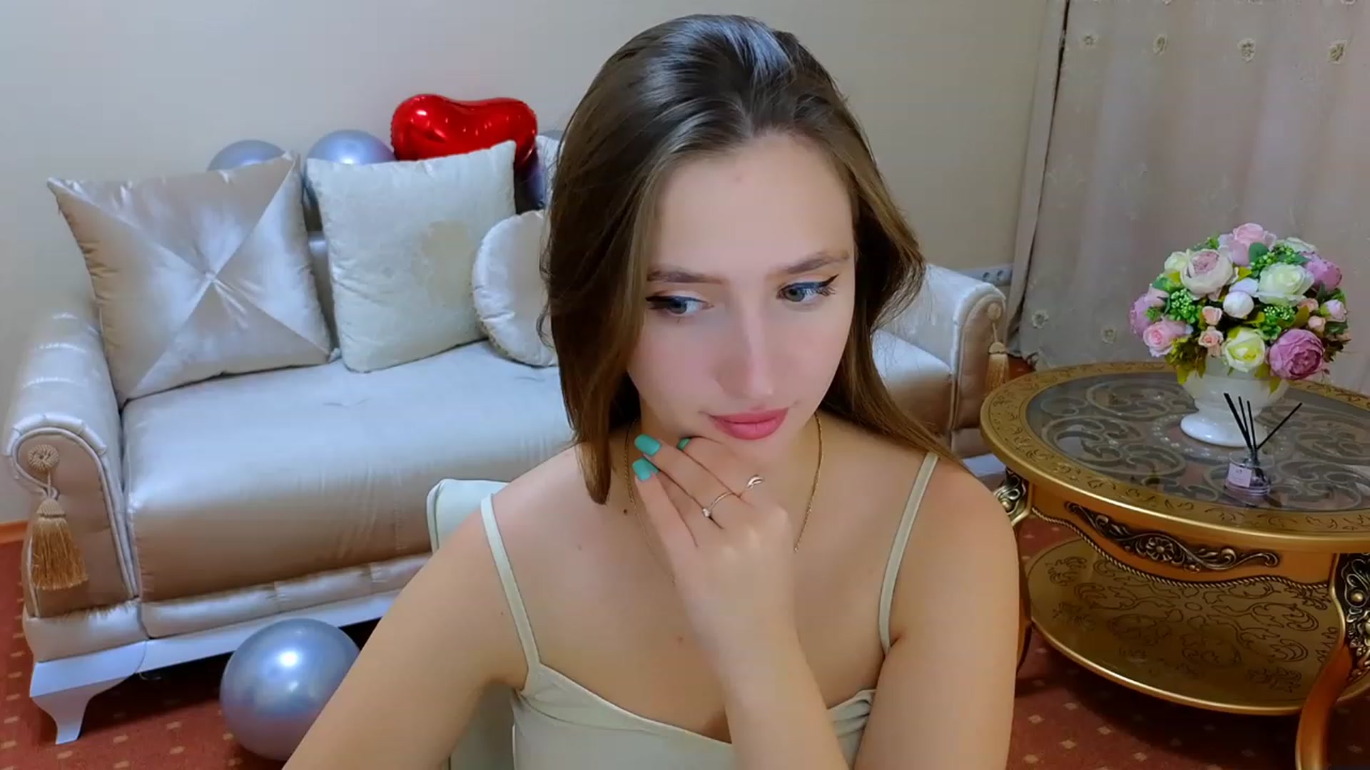 Gallery image thumbnail from WittyBunnyy's myfreecams stream on, 10/19/2023, 11:16 image 16 of 20