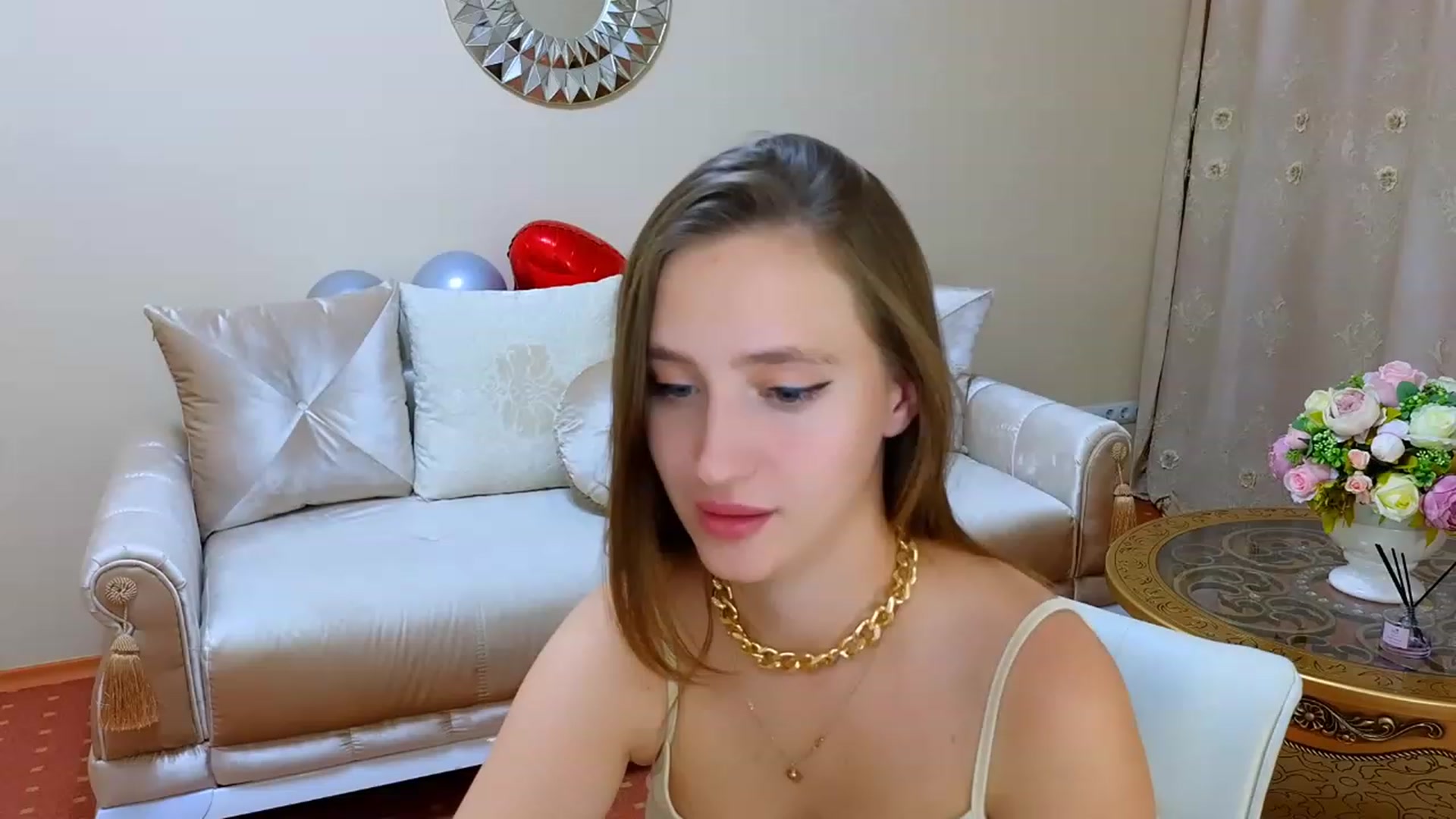 Gallery image thumbnail from WittyBunnyy's myfreecams stream on, 10/19/2023, 14:33 image 14 of 20