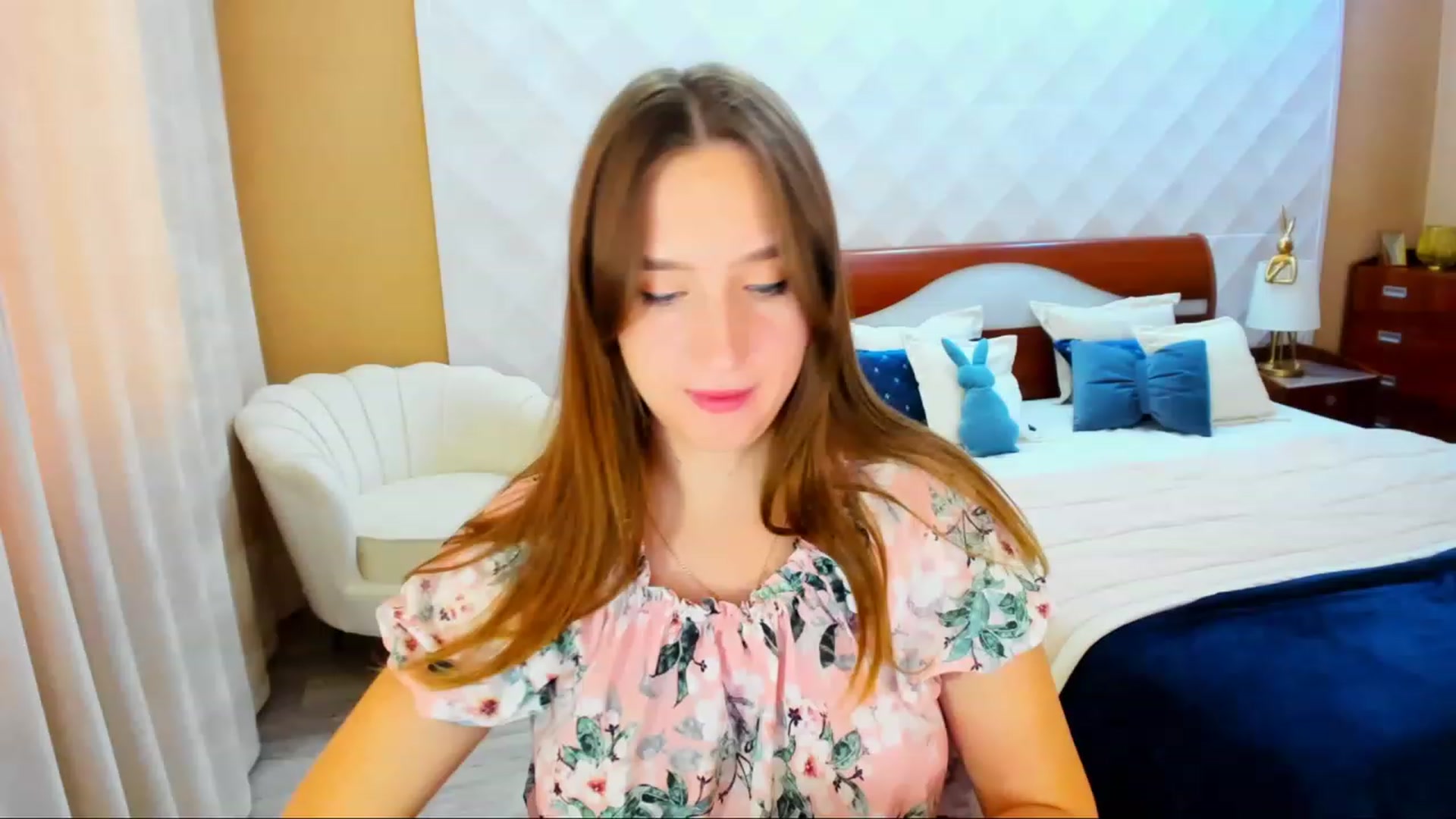 Gallery image thumbnail from WittyBunnyy's myfreecams stream on, 10/20/2023, 09:46 image 8 of 20