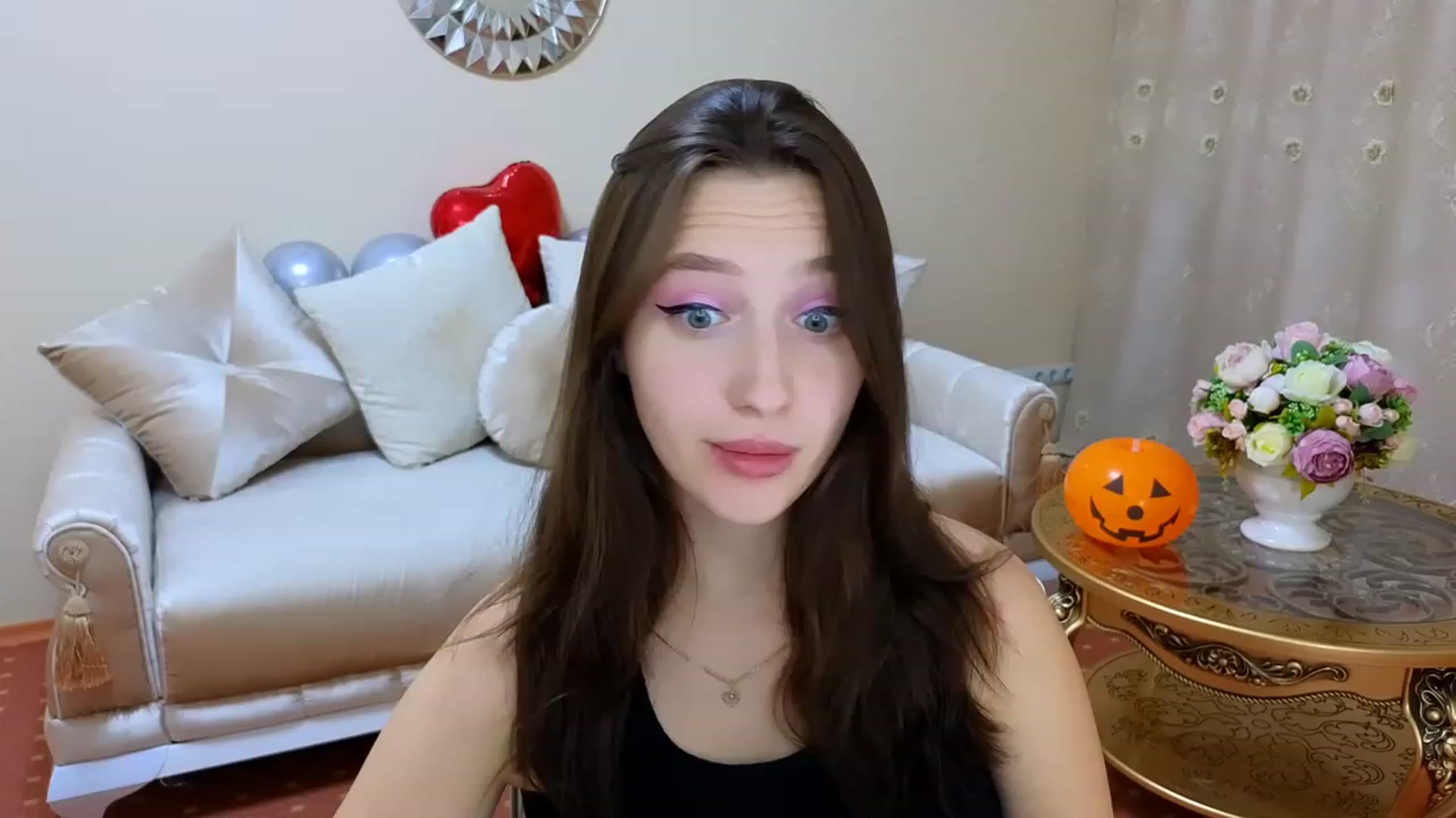 Gallery image thumbnail from WittyBunnyy's myfreecams stream on, 10/24/2023, 11:20 image 1 of 20