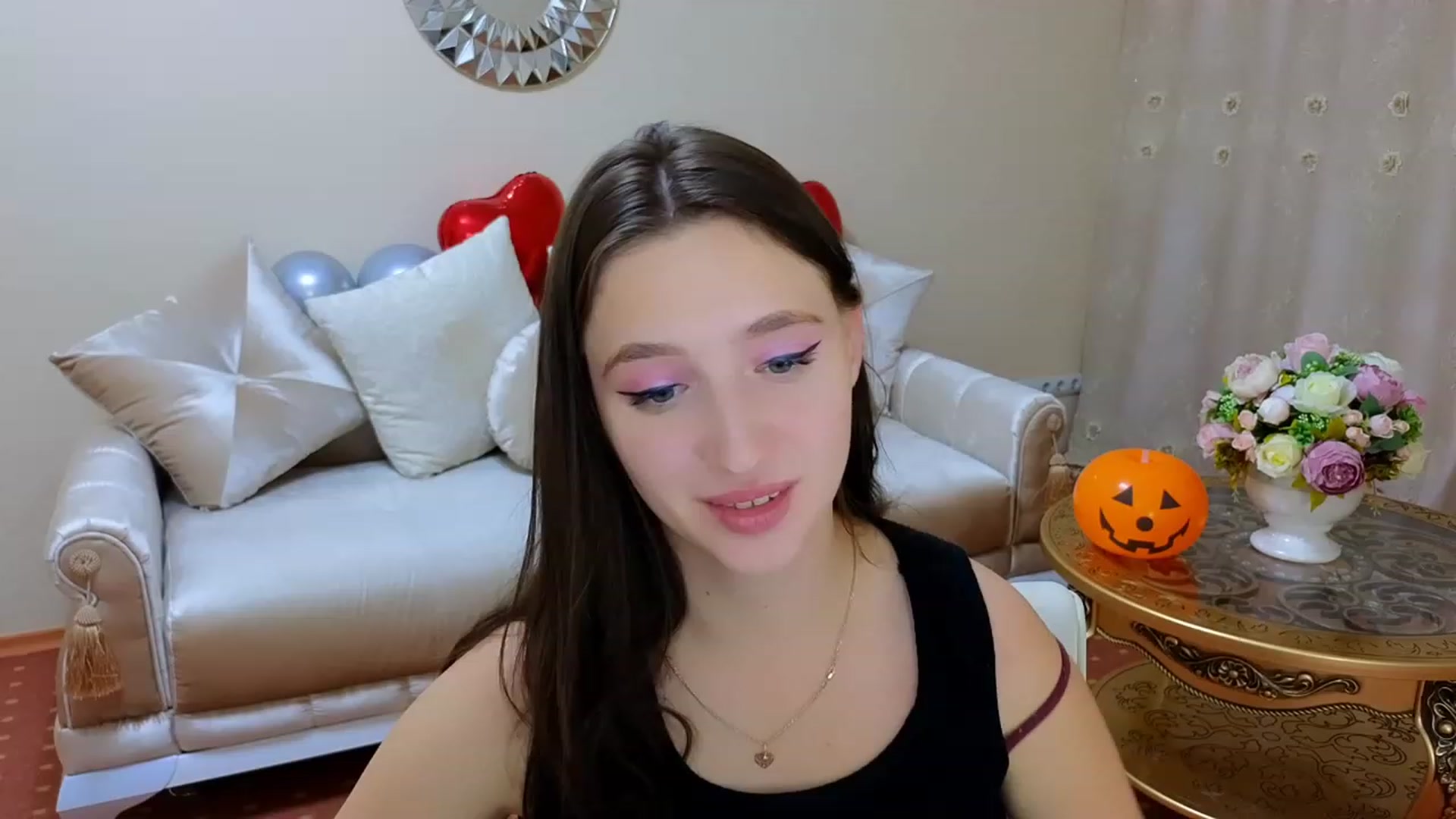 Gallery image thumbnail from WittyBunnyy's myfreecams stream on, 10/24/2023, 13:17 image 10 of 20