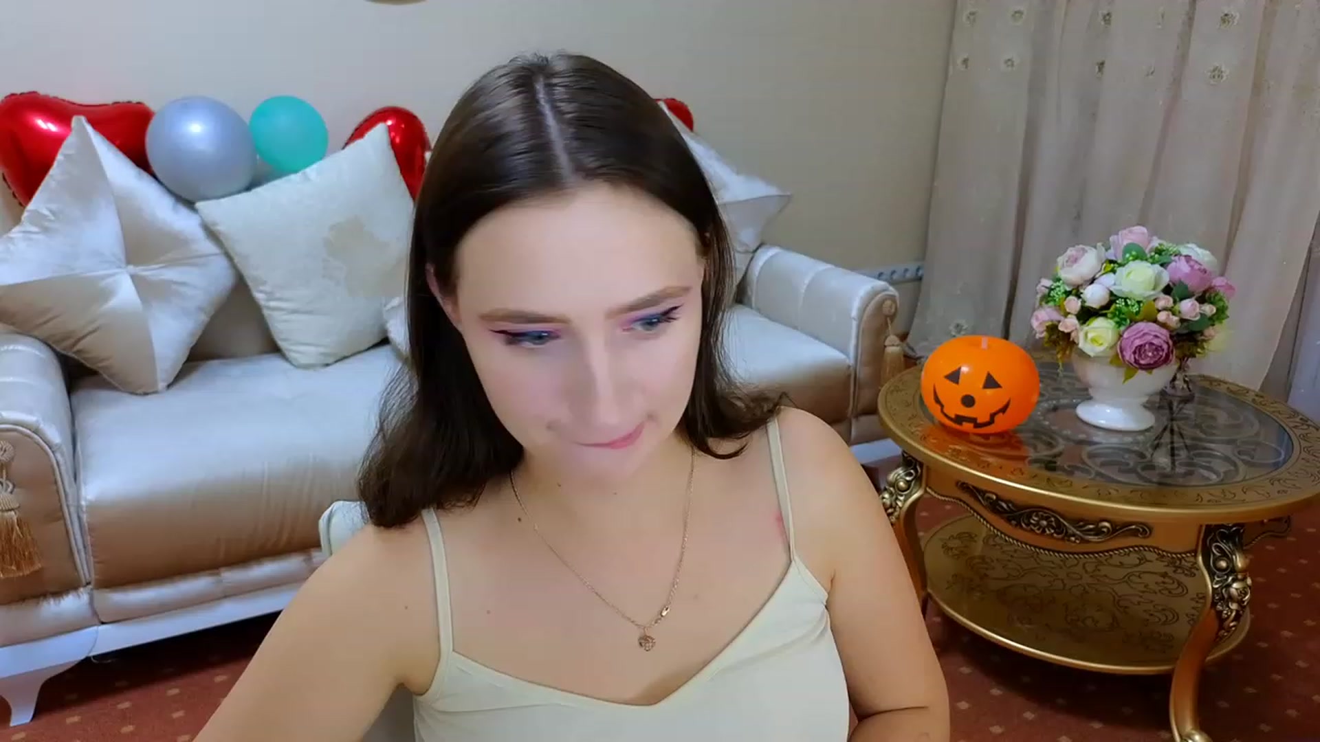 Gallery image thumbnail from WittyBunnyy's myfreecams stream on, 10/25/2023, 10:54 image 5 of 20