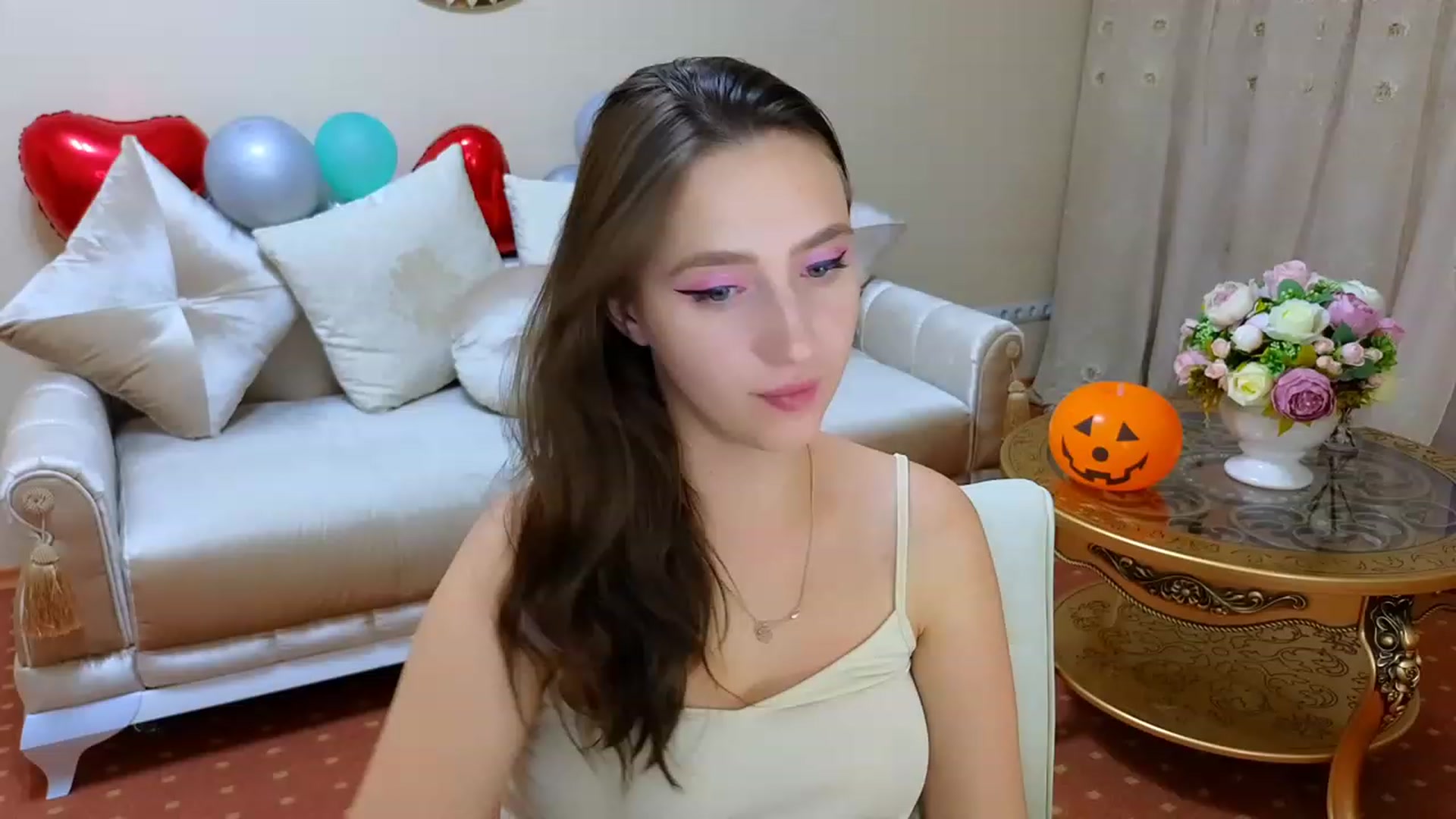 Gallery image thumbnail from WittyBunnyy's myfreecams stream on, 10/25/2023, 12:07 image 6 of 20