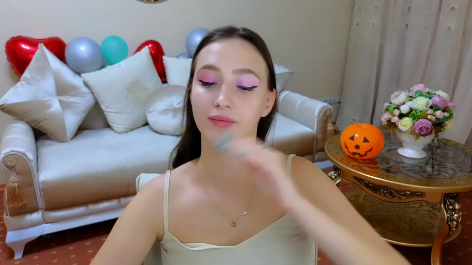 Gallery image thumbnail from WittyBunnyy's myfreecams stream on, 10/25/2023, 12:07 image 20 of 20