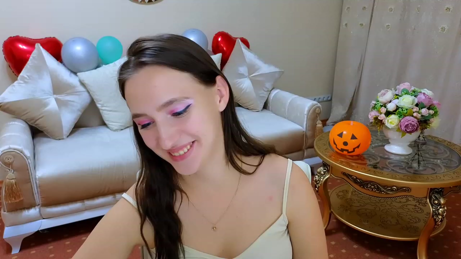 Gallery image thumbnail from WittyBunnyy's myfreecams stream on, 10/25/2023, 14:59 image 6 of 20